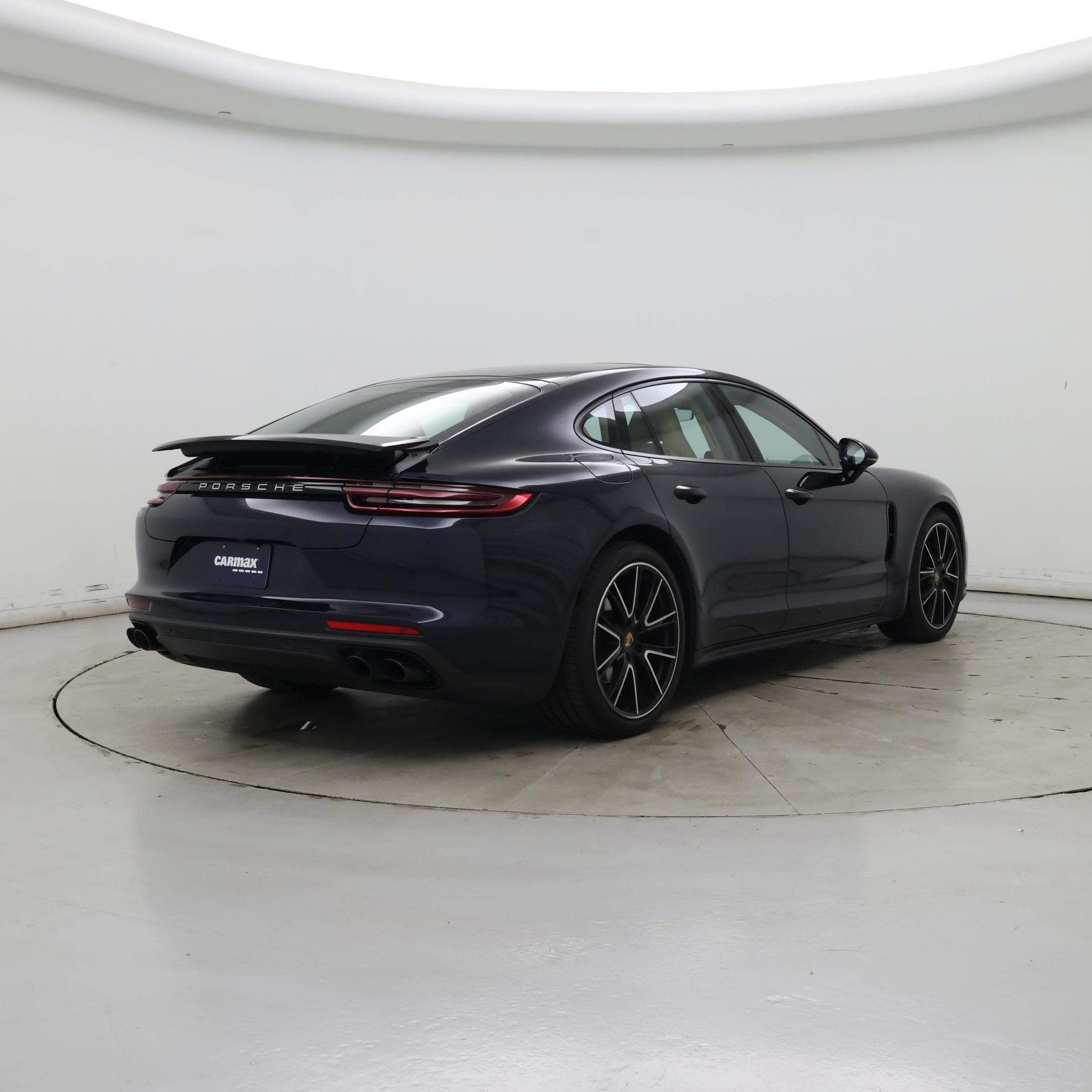 Thumbnail: 2019 Porsche Panamera - 8
