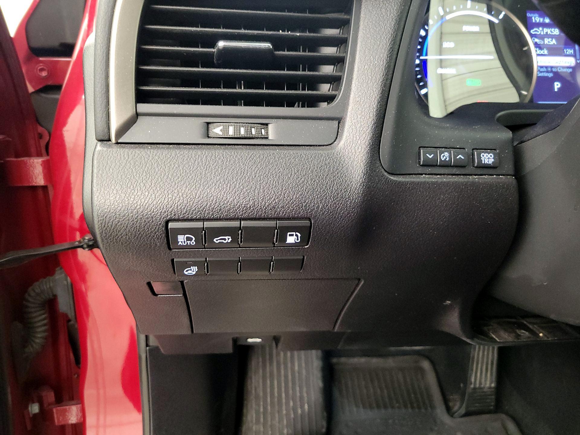 Thumbnail: 2022 Lexus RX - 13