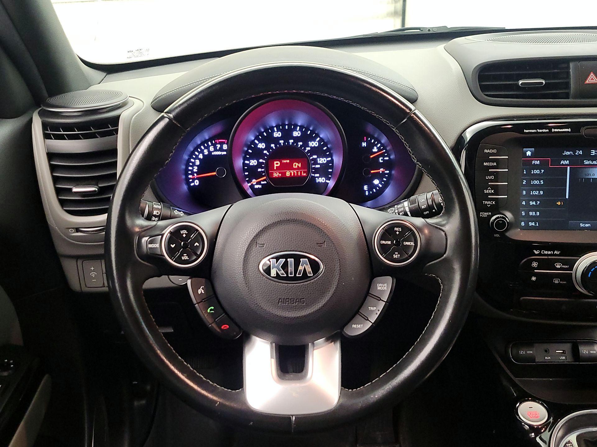Thumbnail: 2017 Kia Soul - 10