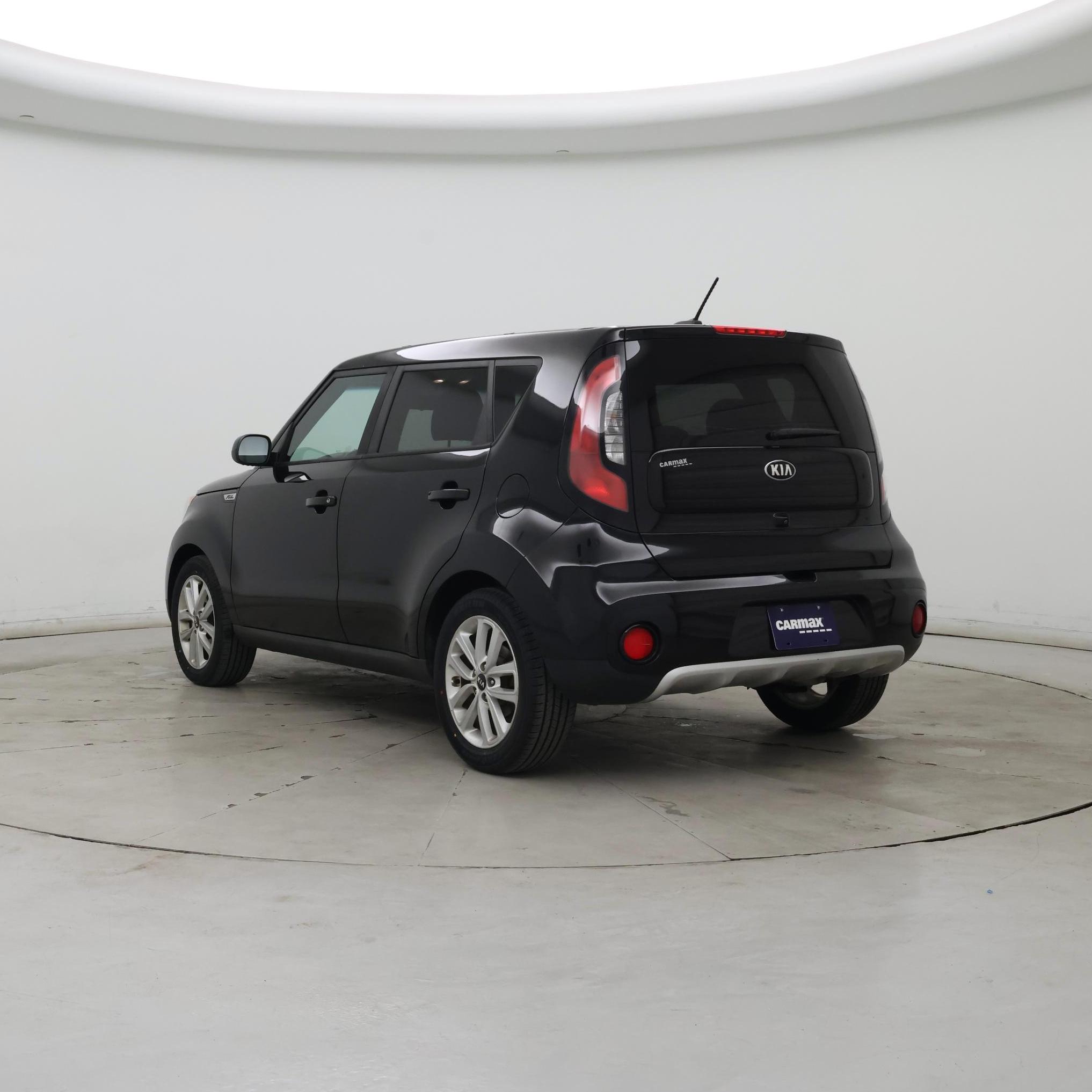 Thumbnail: 2017 Kia Soul - 2