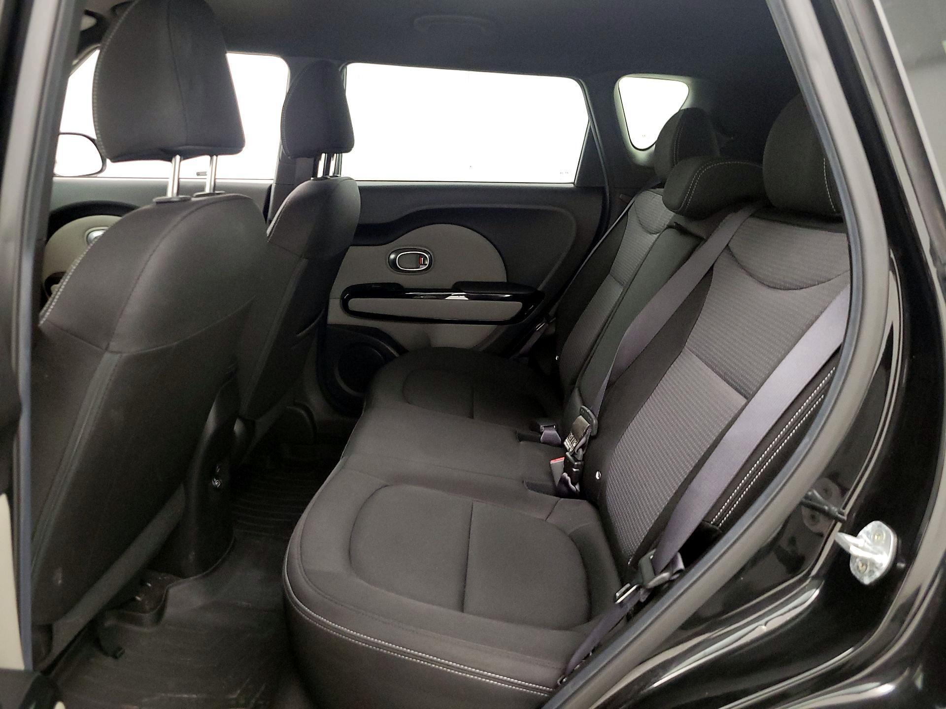 Thumbnail: 2017 Kia Soul - 19