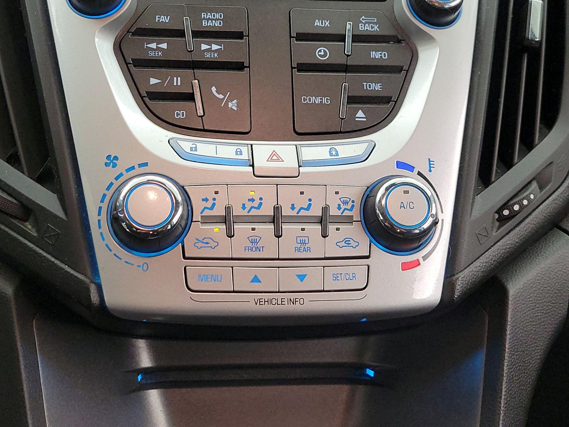 Thumbnail: 2014 Chevrolet Equinox - 14