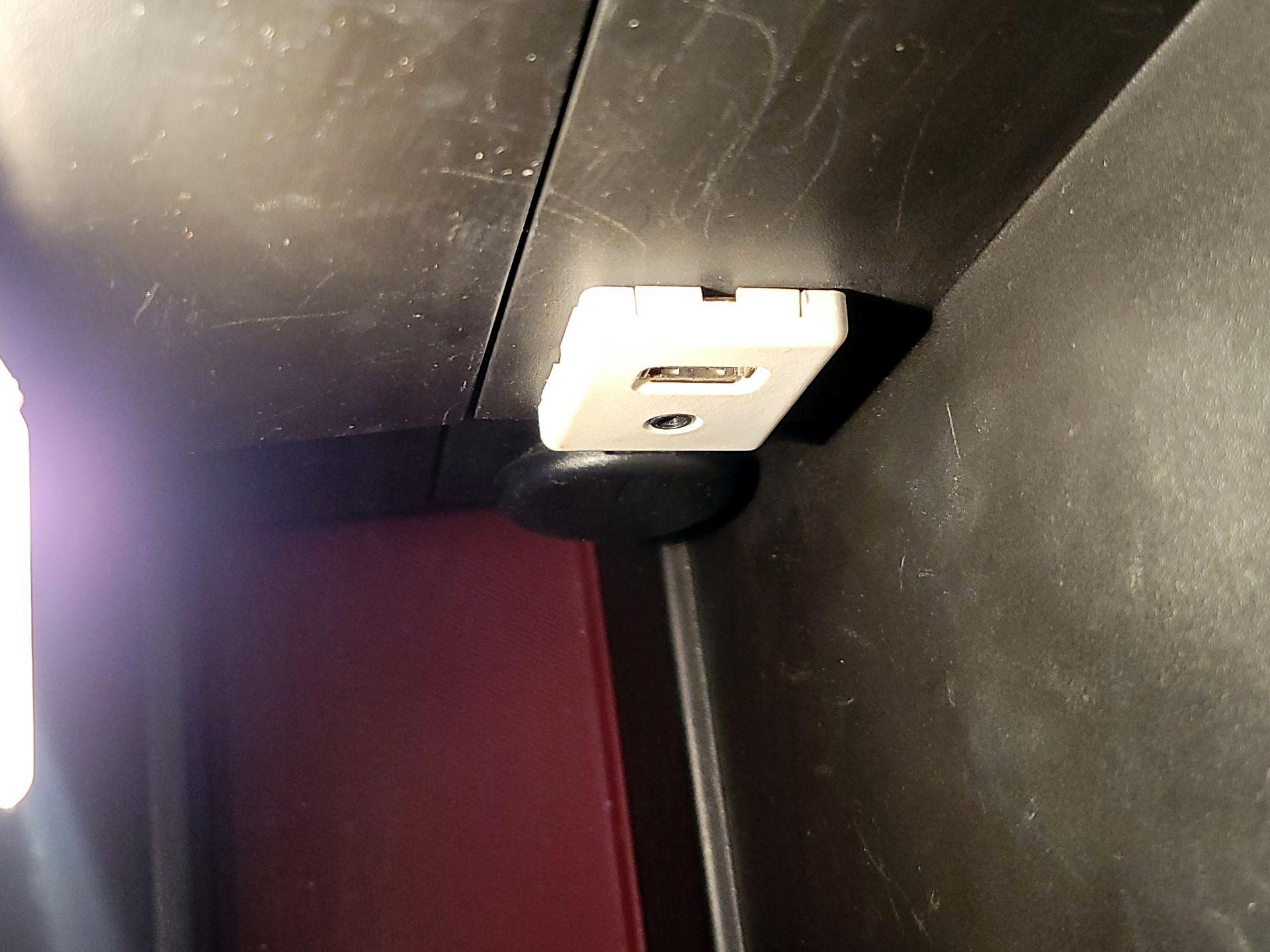 Thumbnail: 2014 Chevrolet Equinox - 16