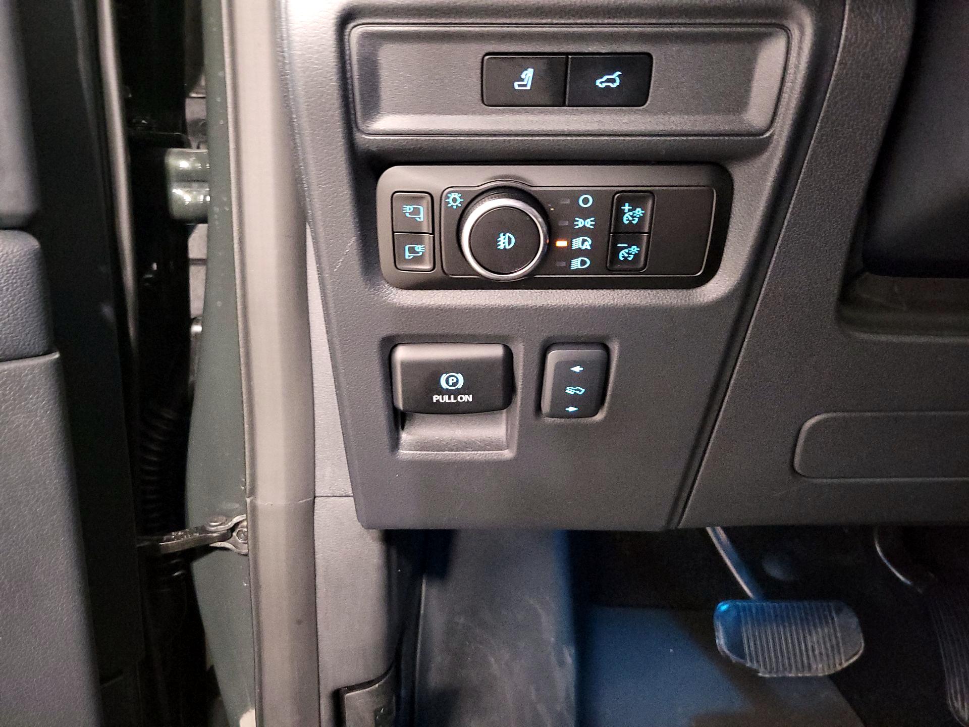 Thumbnail: 2023 Ford Expedition - 13