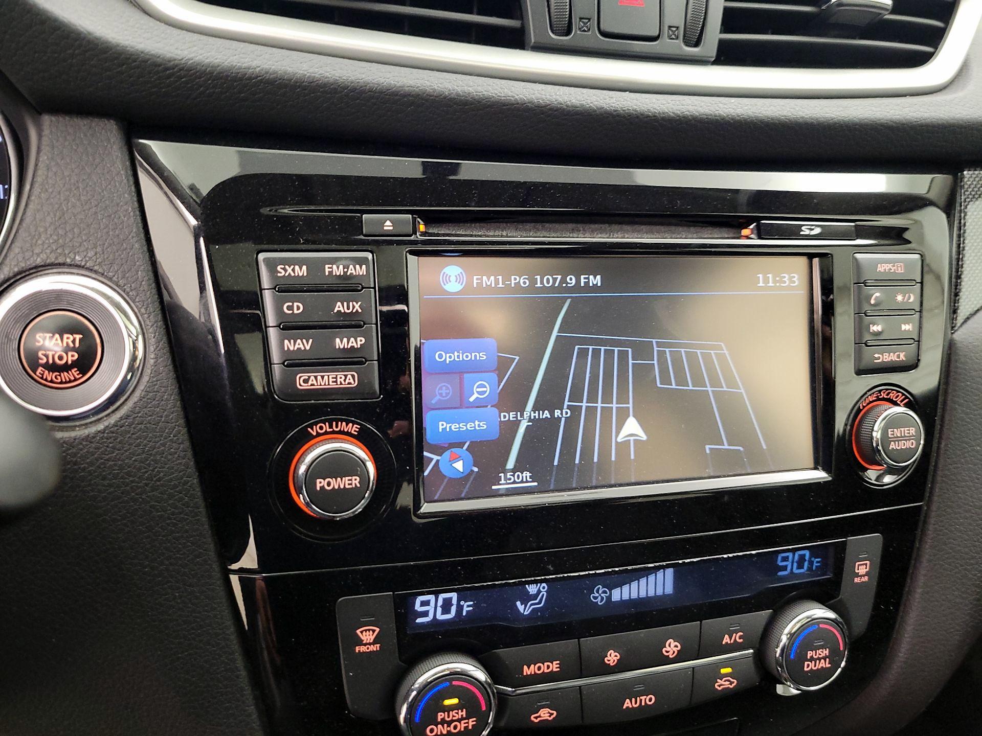 Thumbnail: 2015 Nissan Rogue - 14