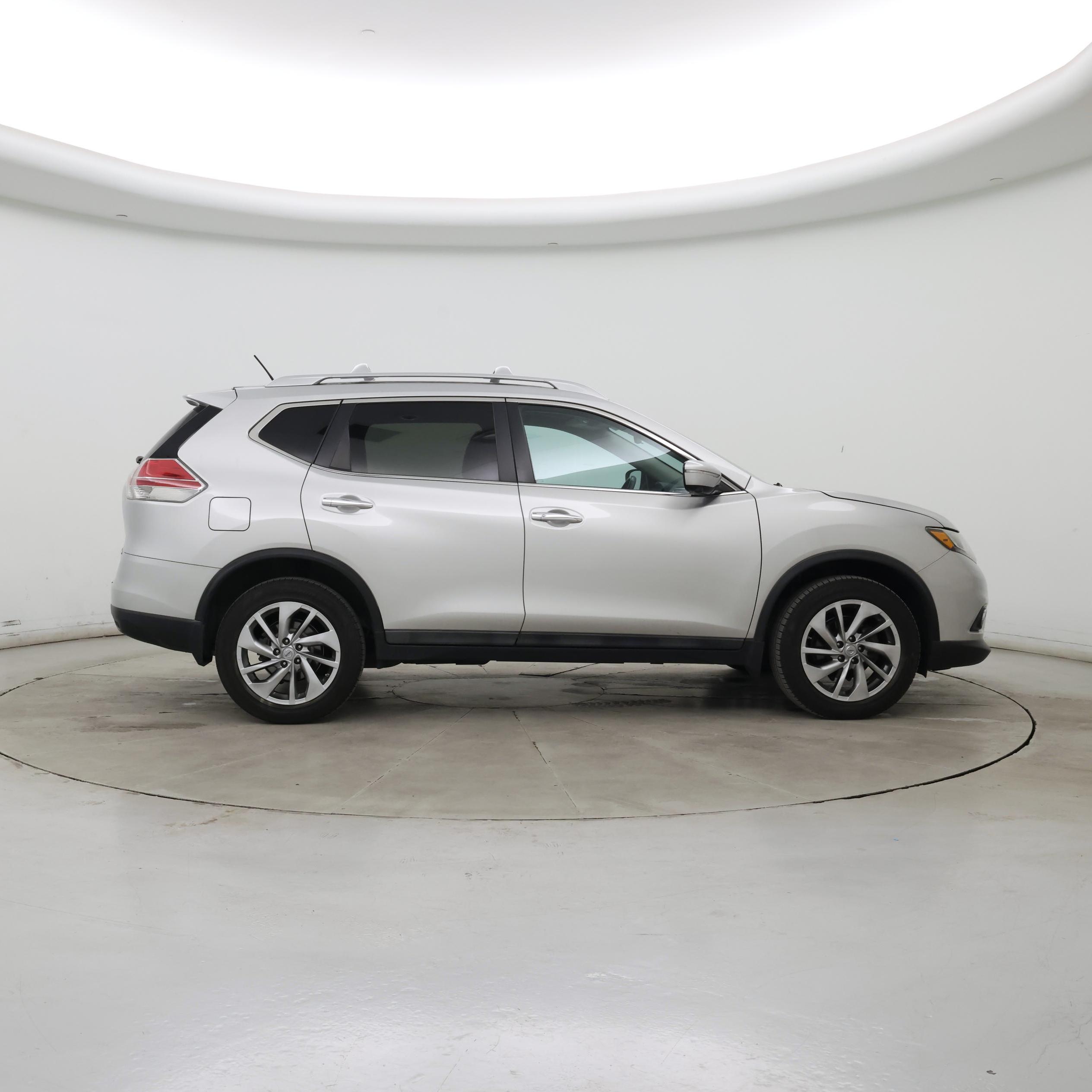 Thumbnail: 2015 Nissan Rogue - 7