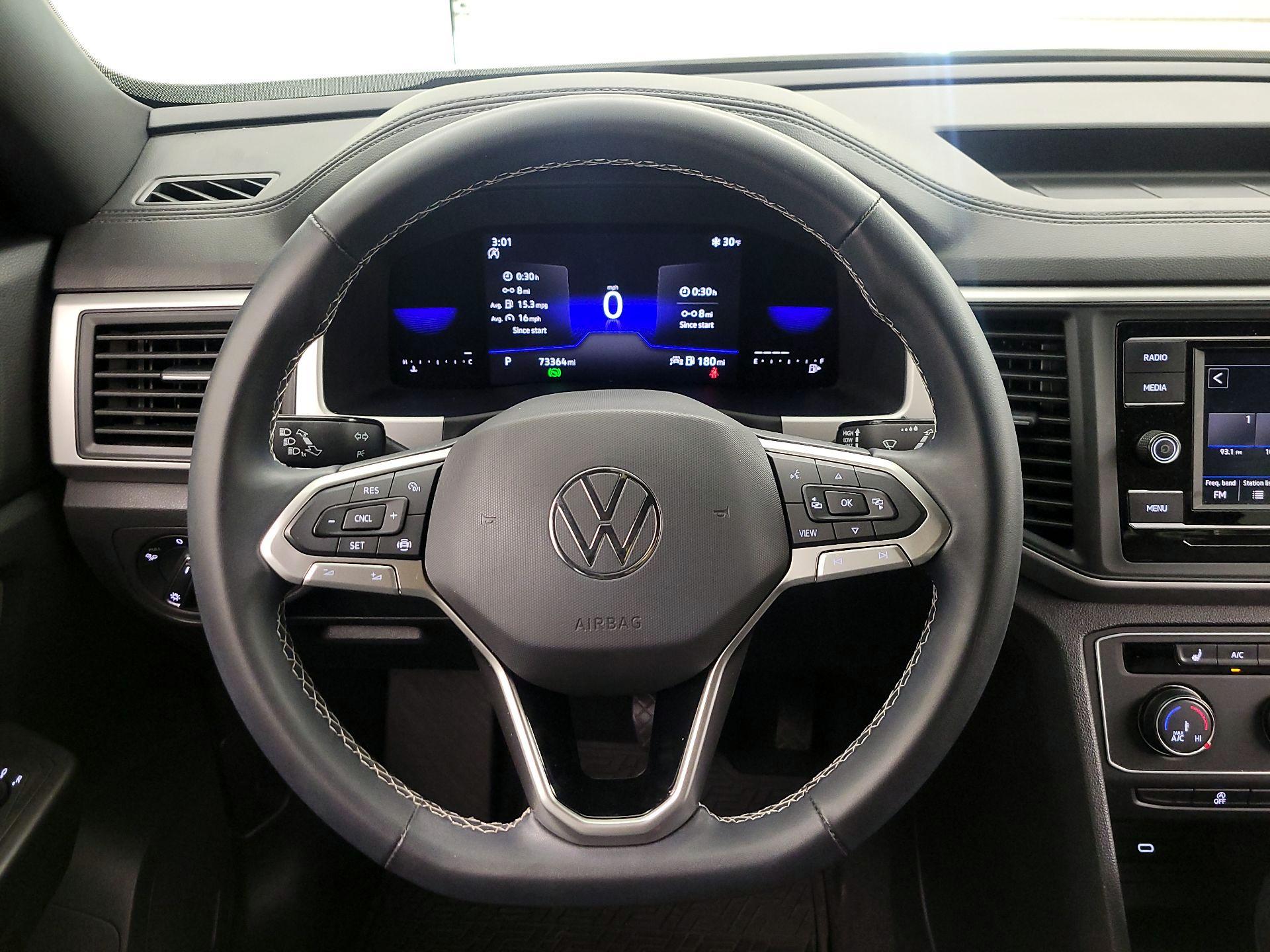 Thumbnail: 2022 Volkswagen Atlas - 10