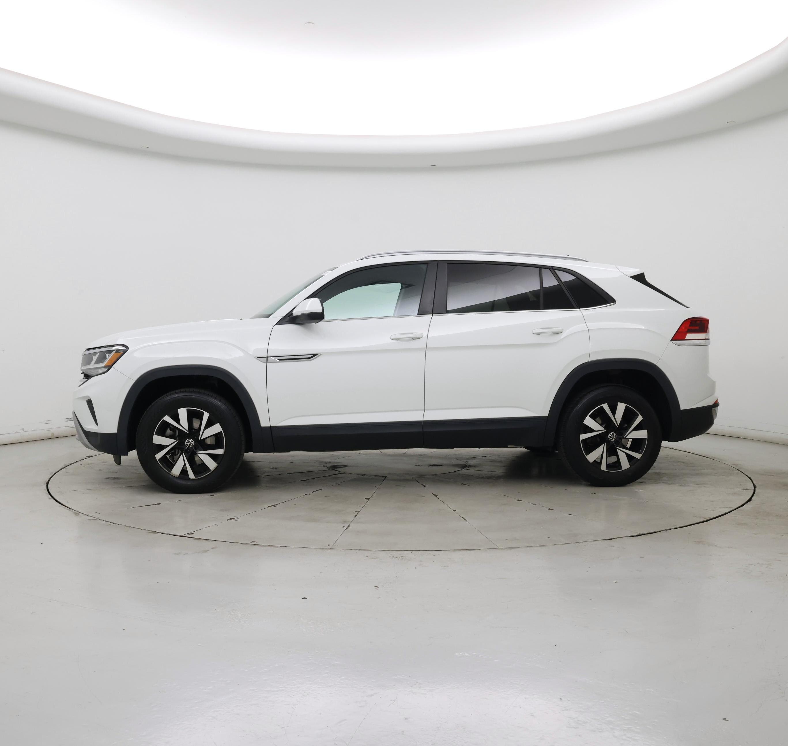 Thumbnail: 2022 Volkswagen Atlas - 3