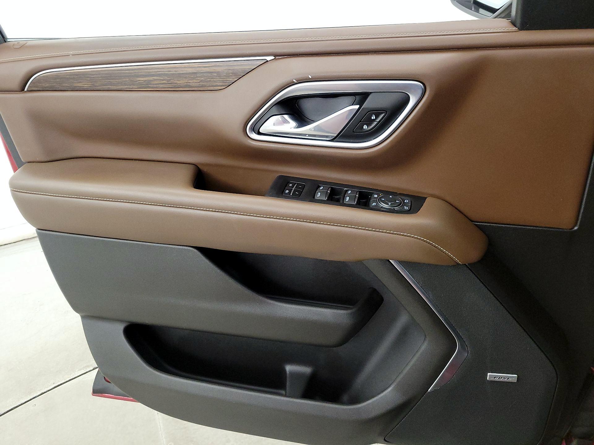 Thumbnail: 2021 Chevrolet Suburban - 12