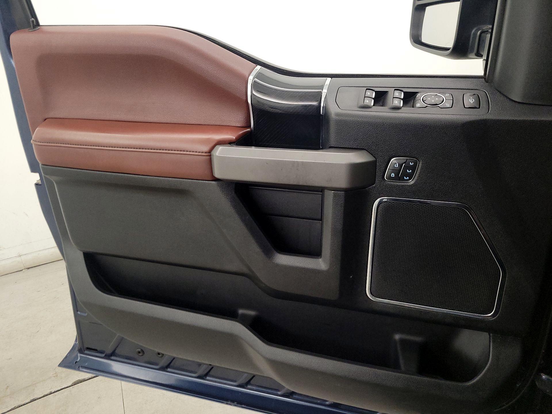 Thumbnail: 2020 Ford F-350 - 12