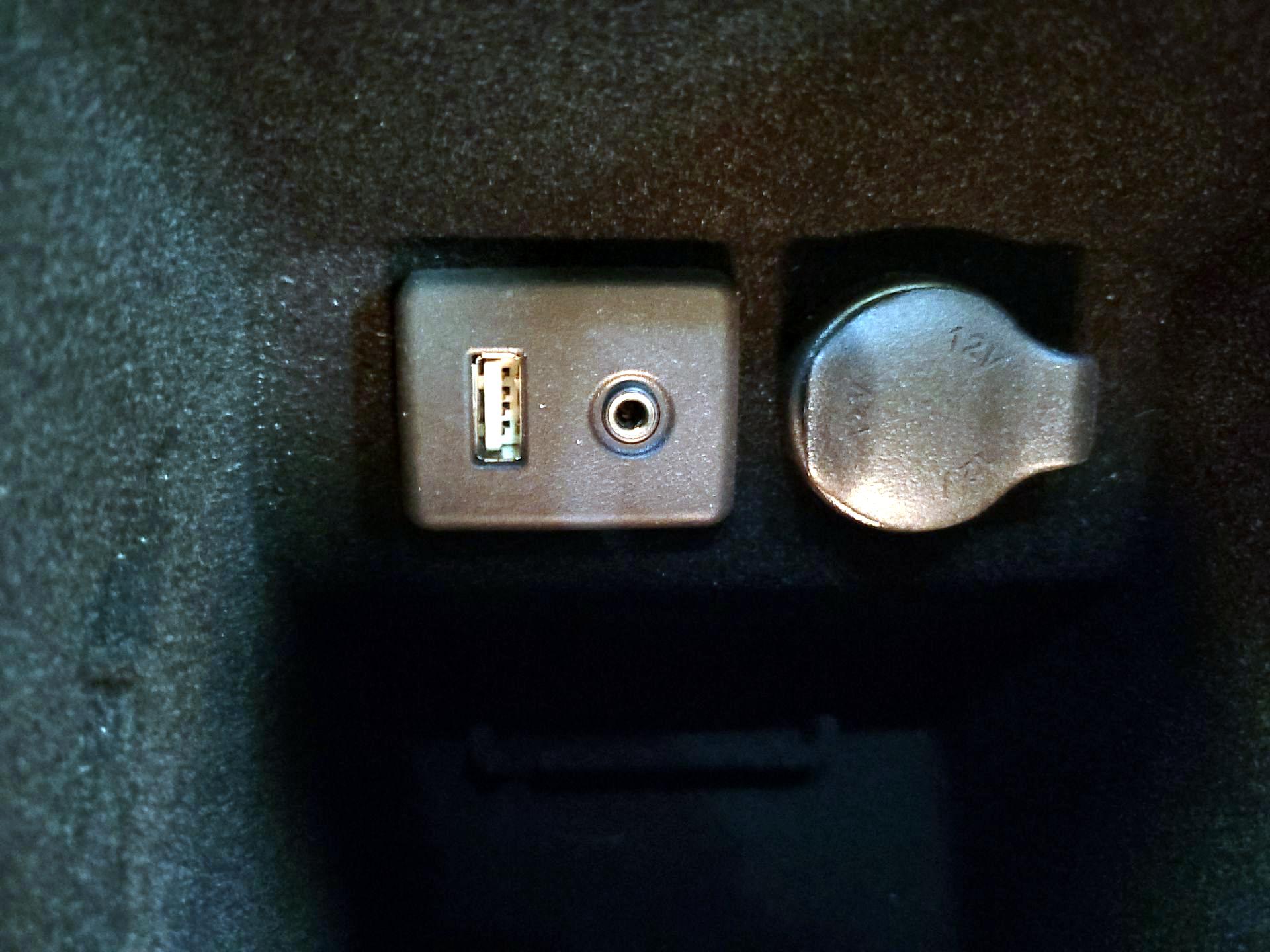 Thumbnail: 2015 Buick LaCrosse - 18