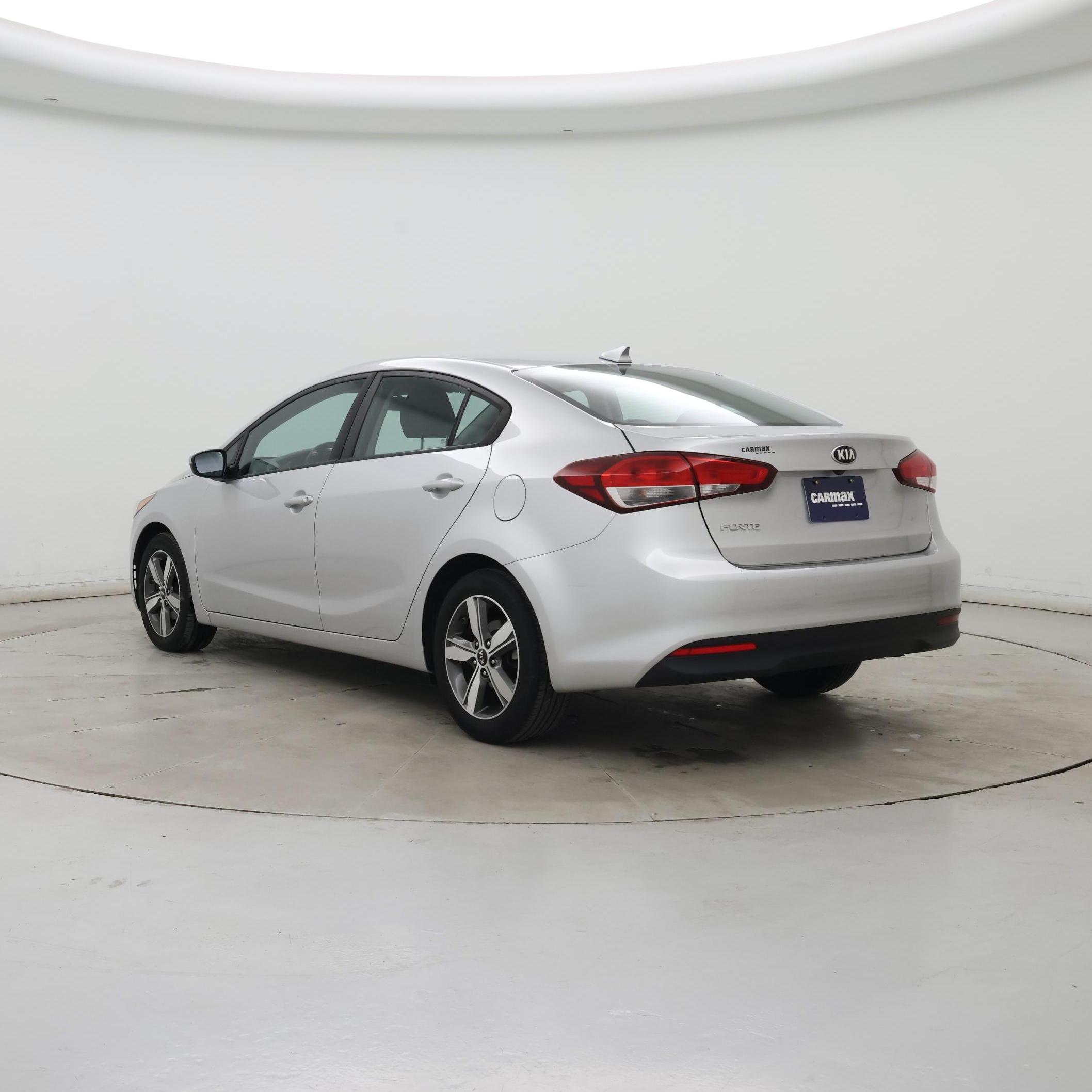 Thumbnail: 2018 Kia Forte - 2