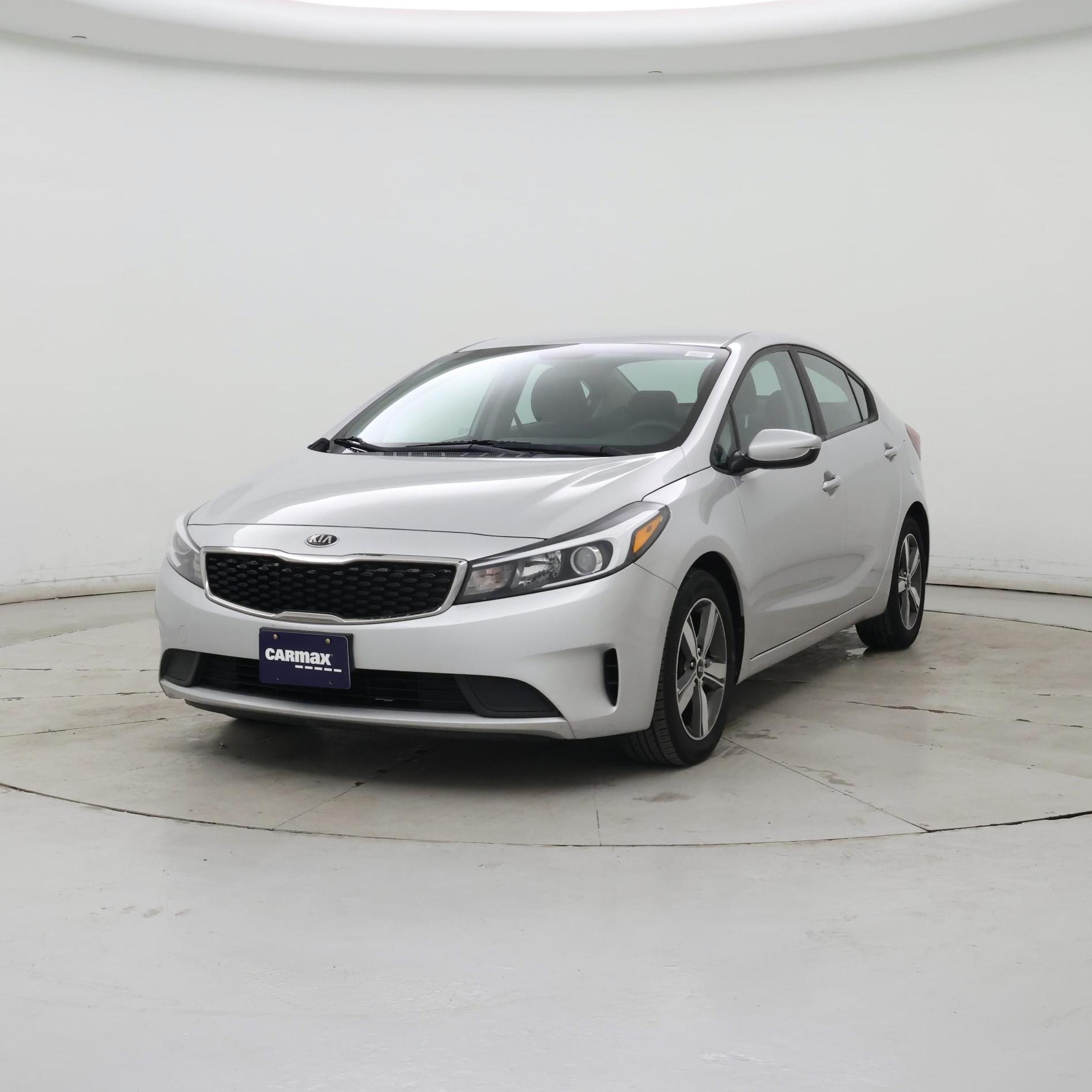 Thumbnail: 2018 Kia Forte - 4