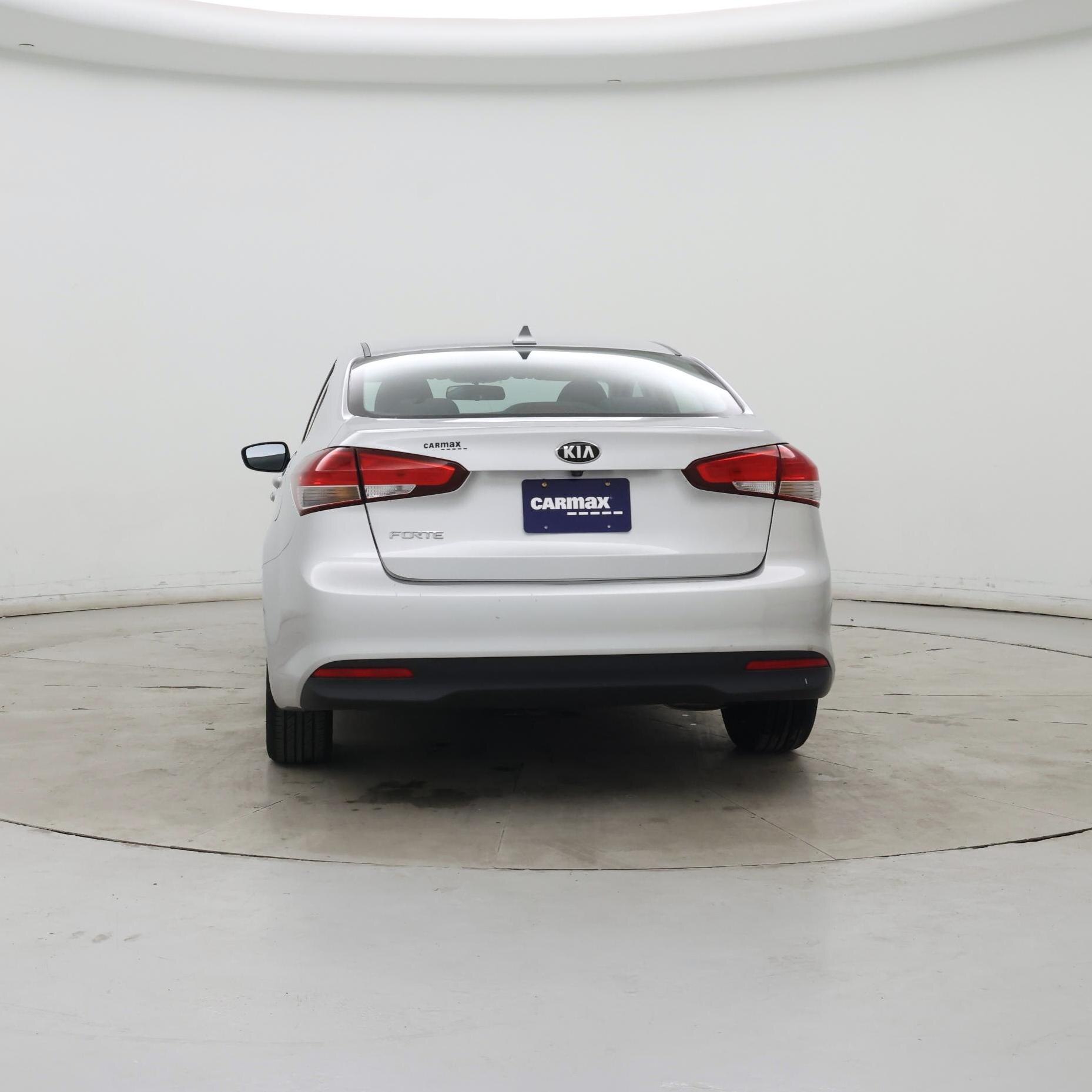 Thumbnail: 2018 Kia Forte - 6