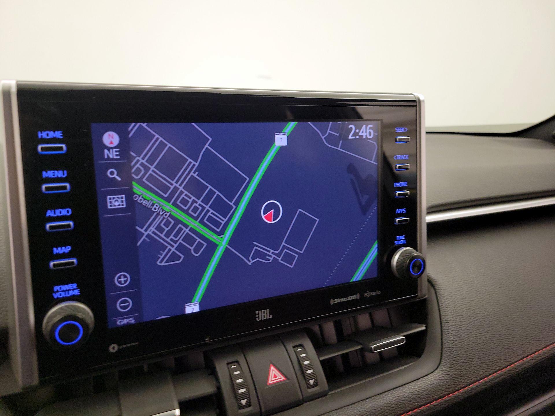 Thumbnail: 2021 Toyota RAV4 - 14