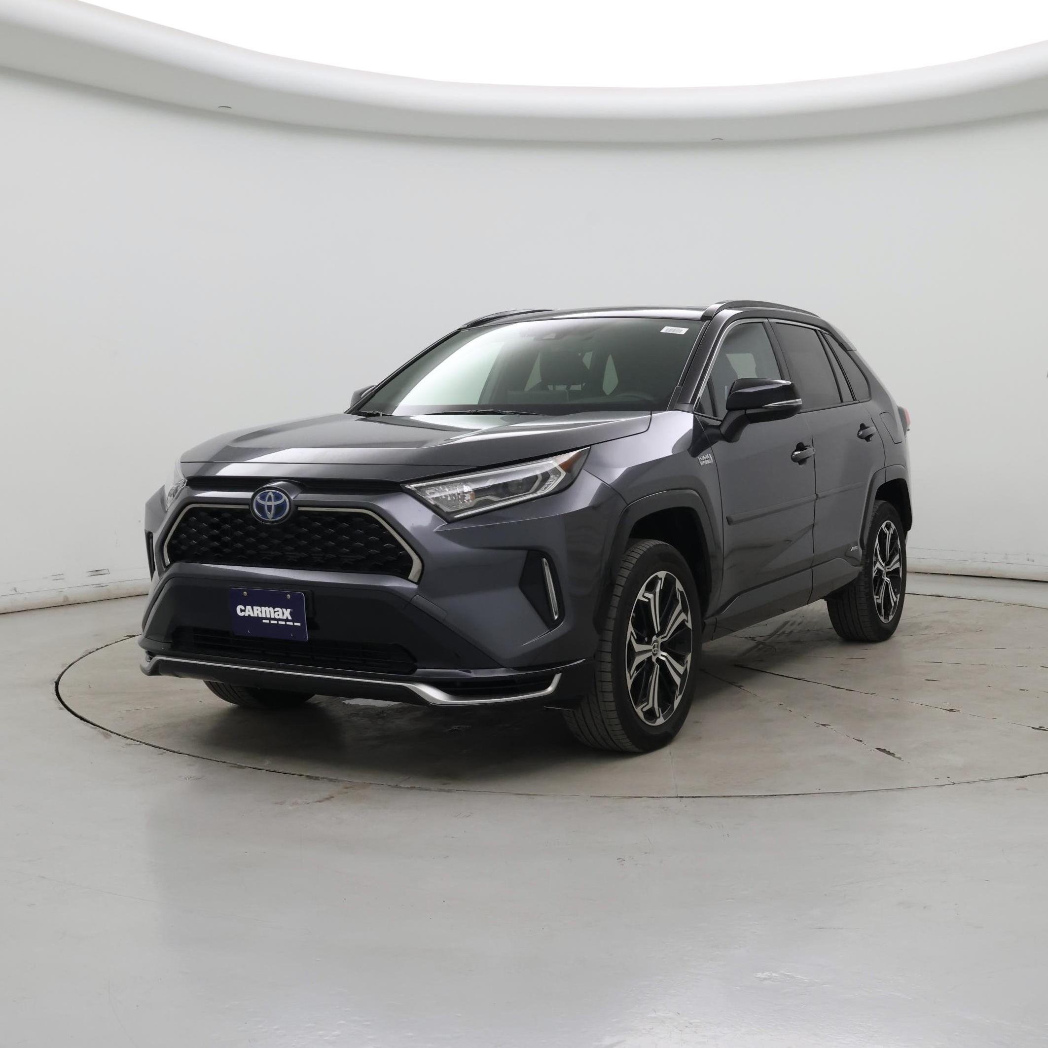 Thumbnail: 2021 Toyota RAV4 - 4