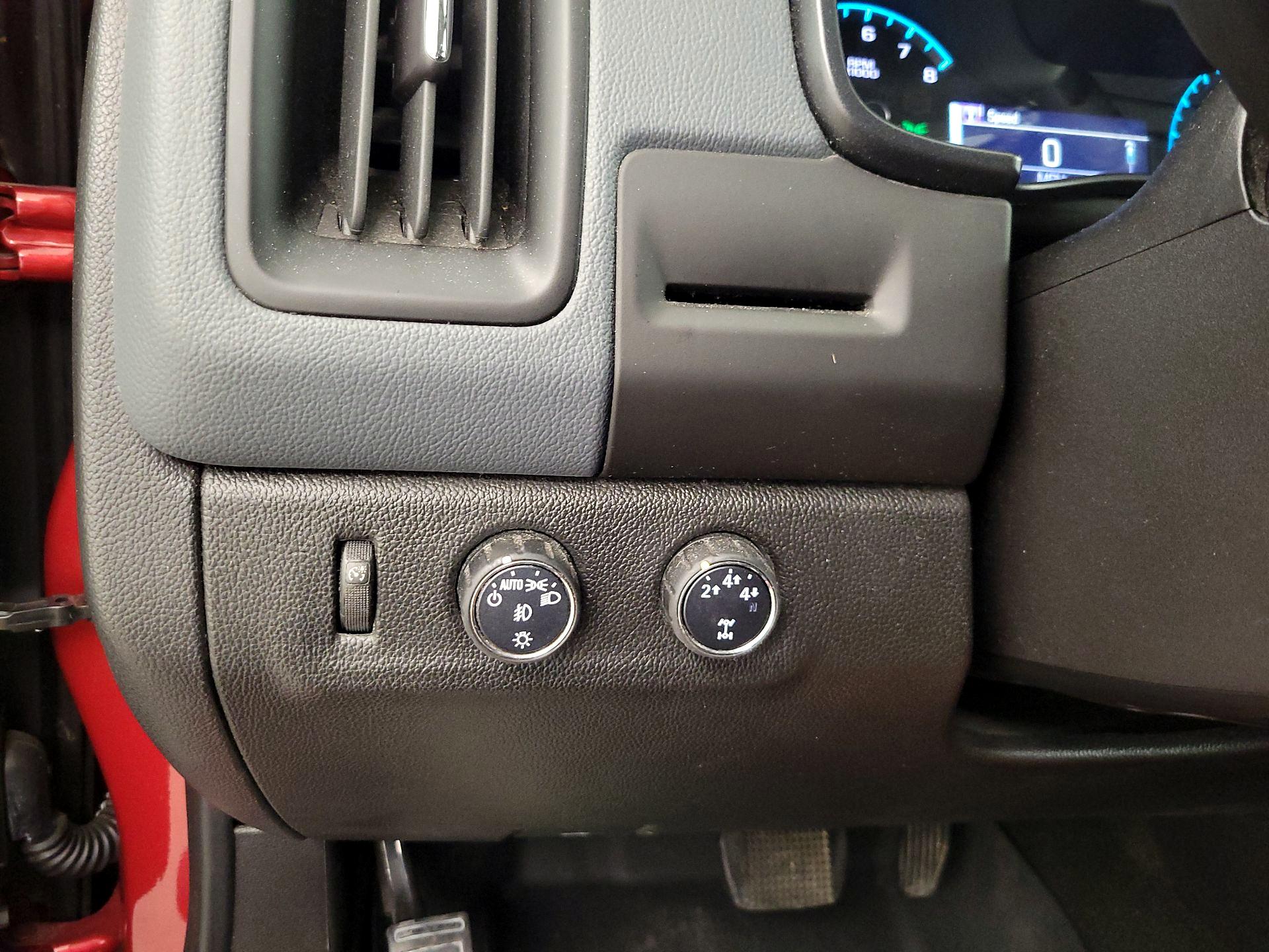 Thumbnail: 2016 Chevrolet Colorado - 13
