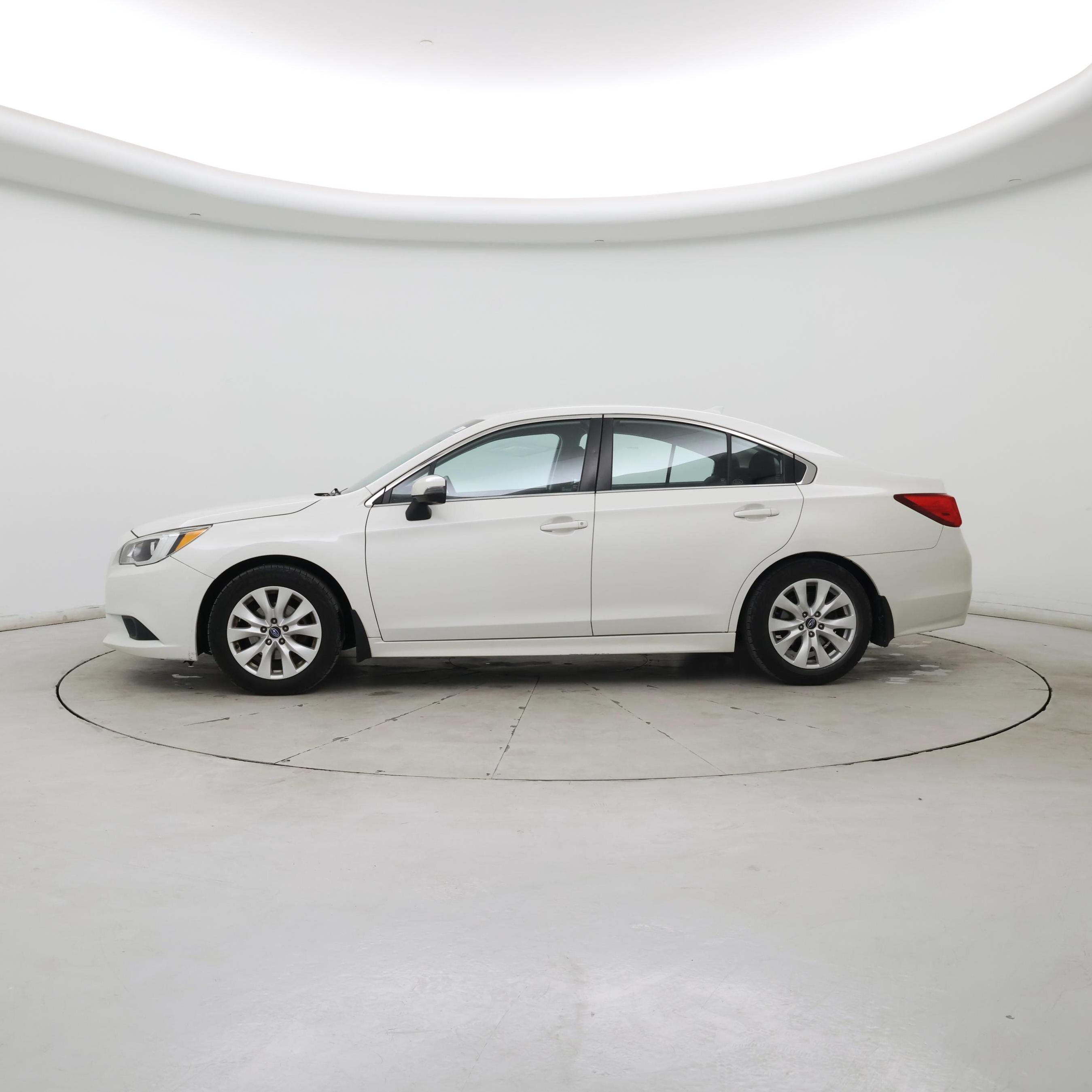 Thumbnail: 2016 Subaru Legacy - 3