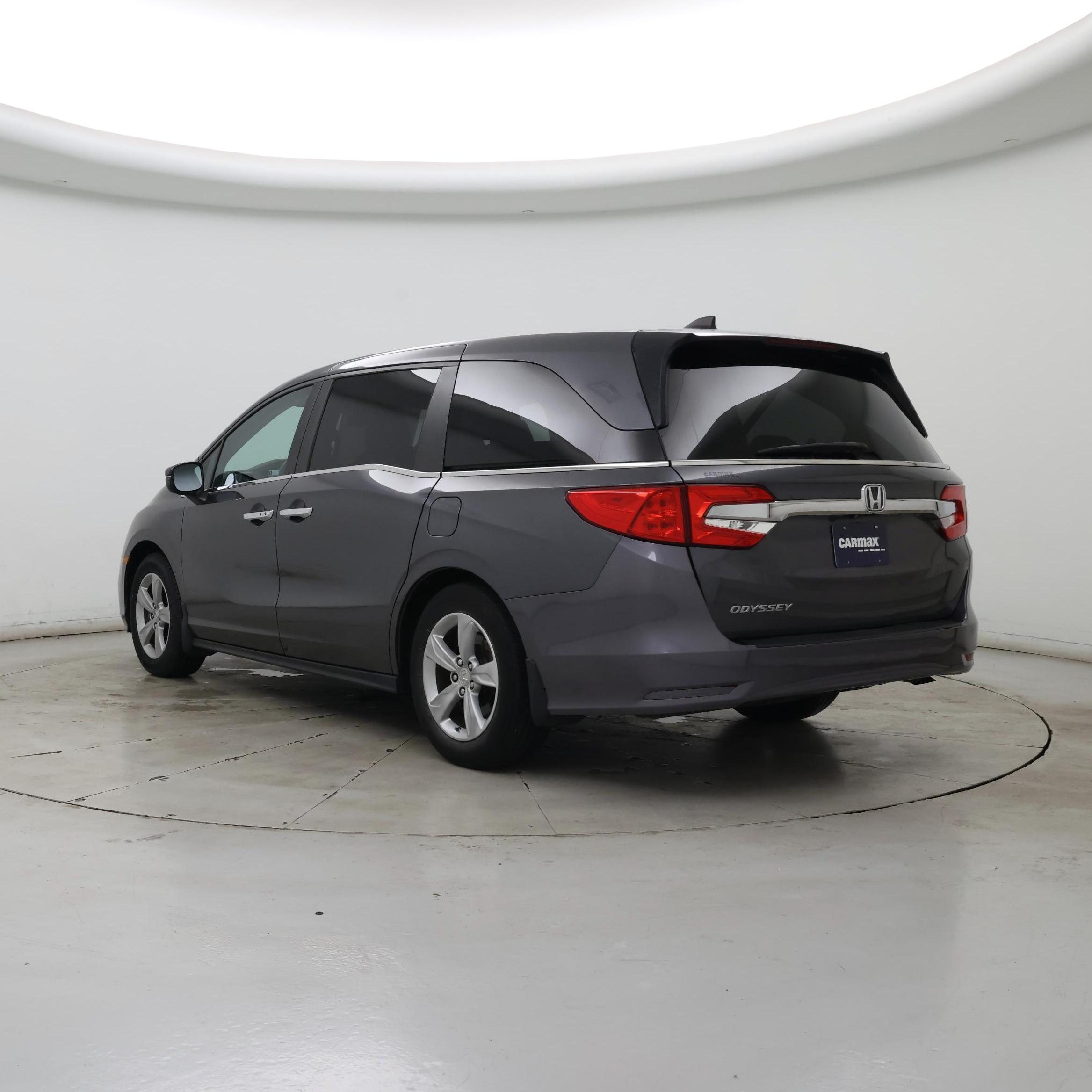 Thumbnail: 2018 Honda Odyssey - 2