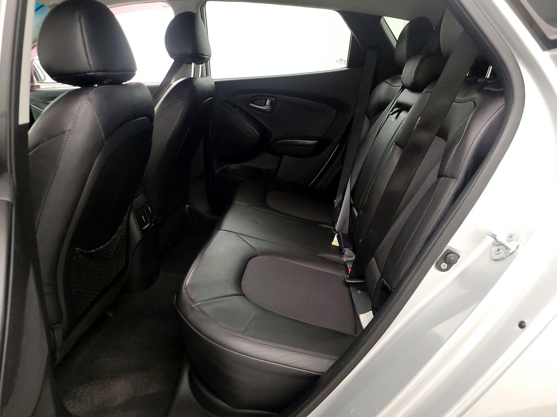 Thumbnail: 2014 Hyundai Tucson - 19