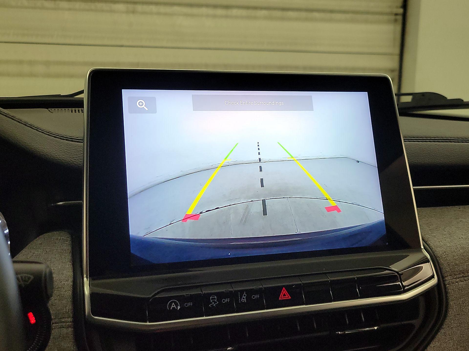 Thumbnail: 2022 Jeep Compass - 14