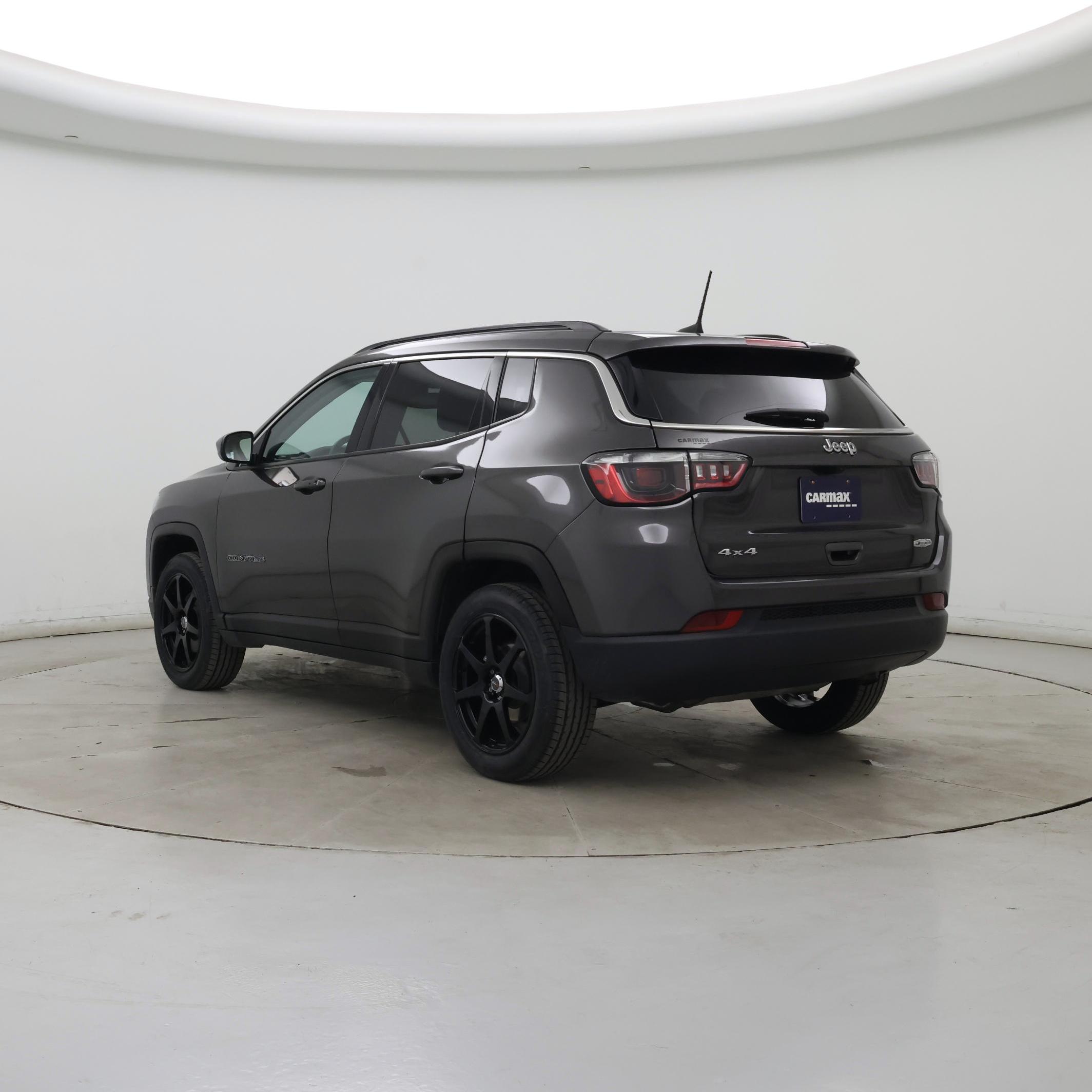 Thumbnail: 2022 Jeep Compass - 2