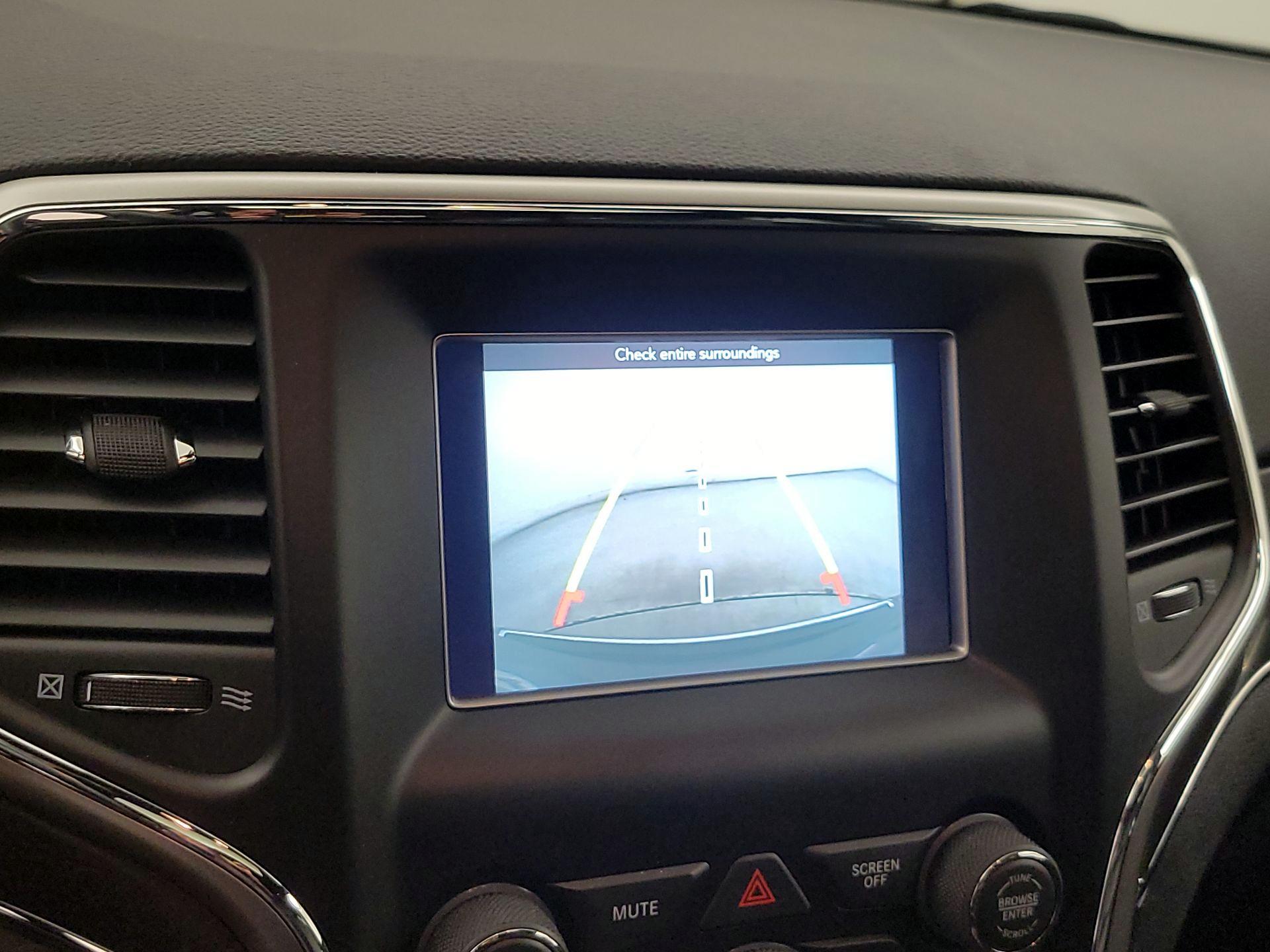 Thumbnail: 2018 Jeep Grand Cherokee - 14