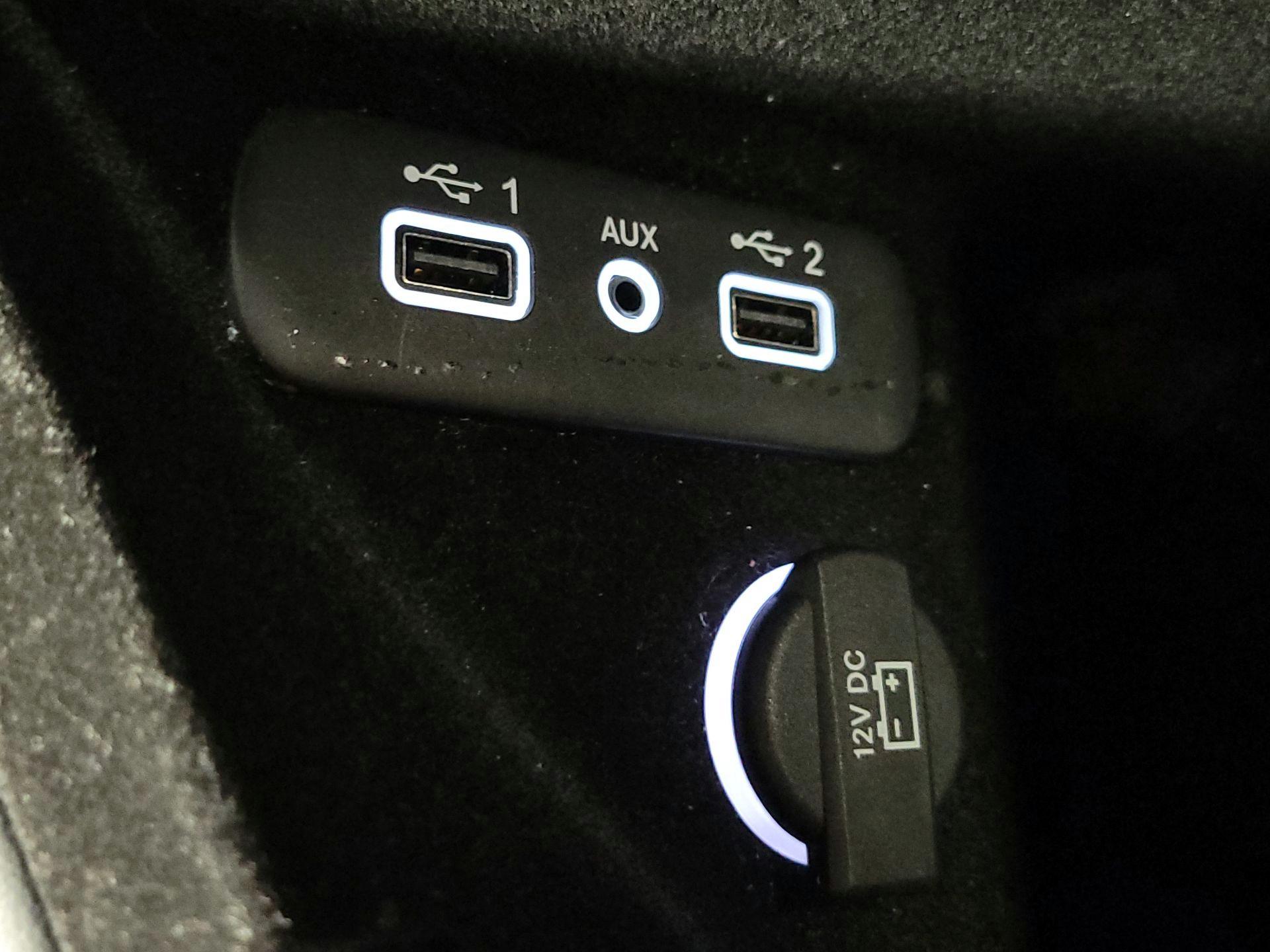 Thumbnail: 2022 Dodge Challenger - 18