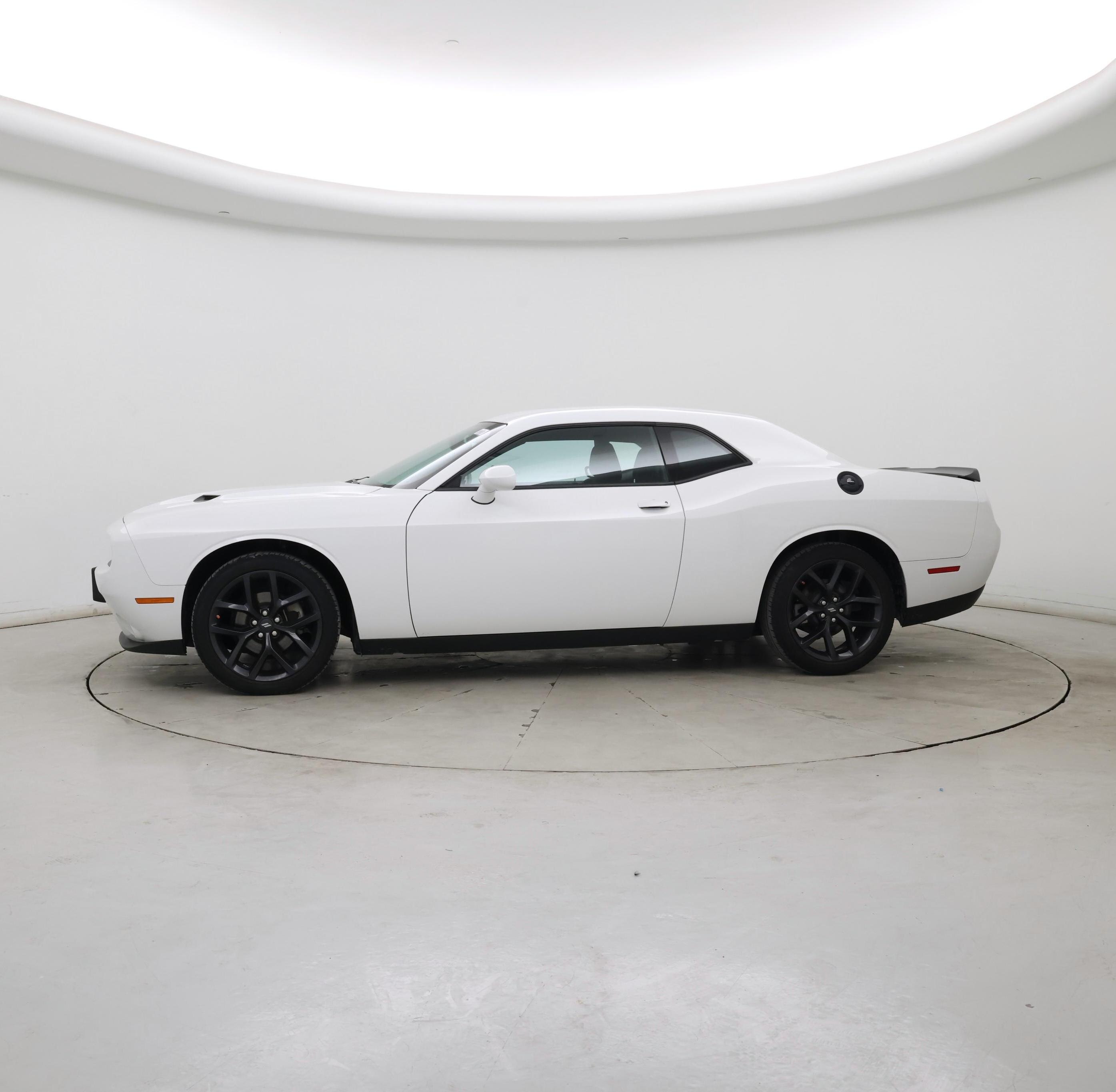 Thumbnail: 2022 Dodge Challenger - 3