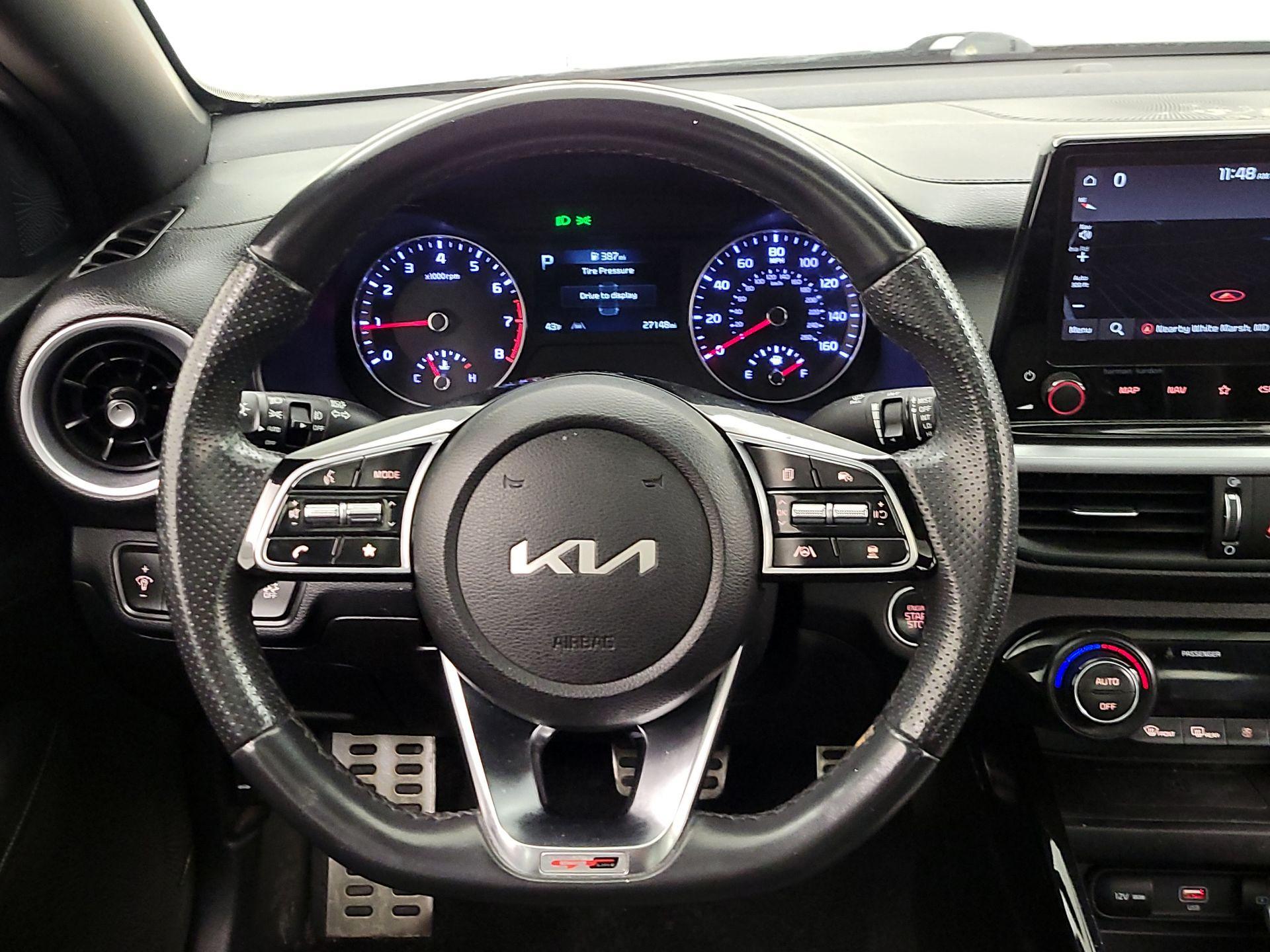 Thumbnail: 2023 Kia Forte - 10