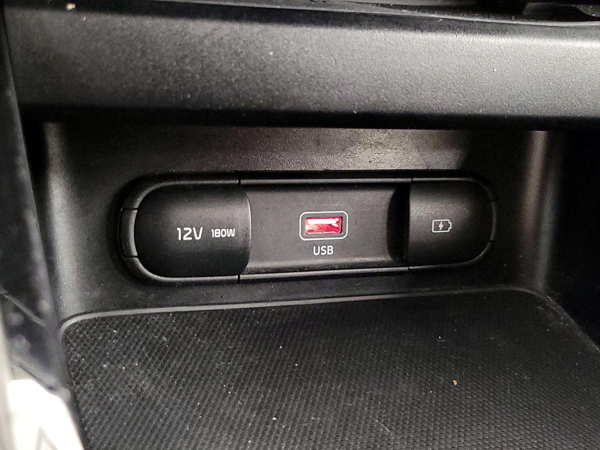 Thumbnail: 2023 Kia Forte - 19