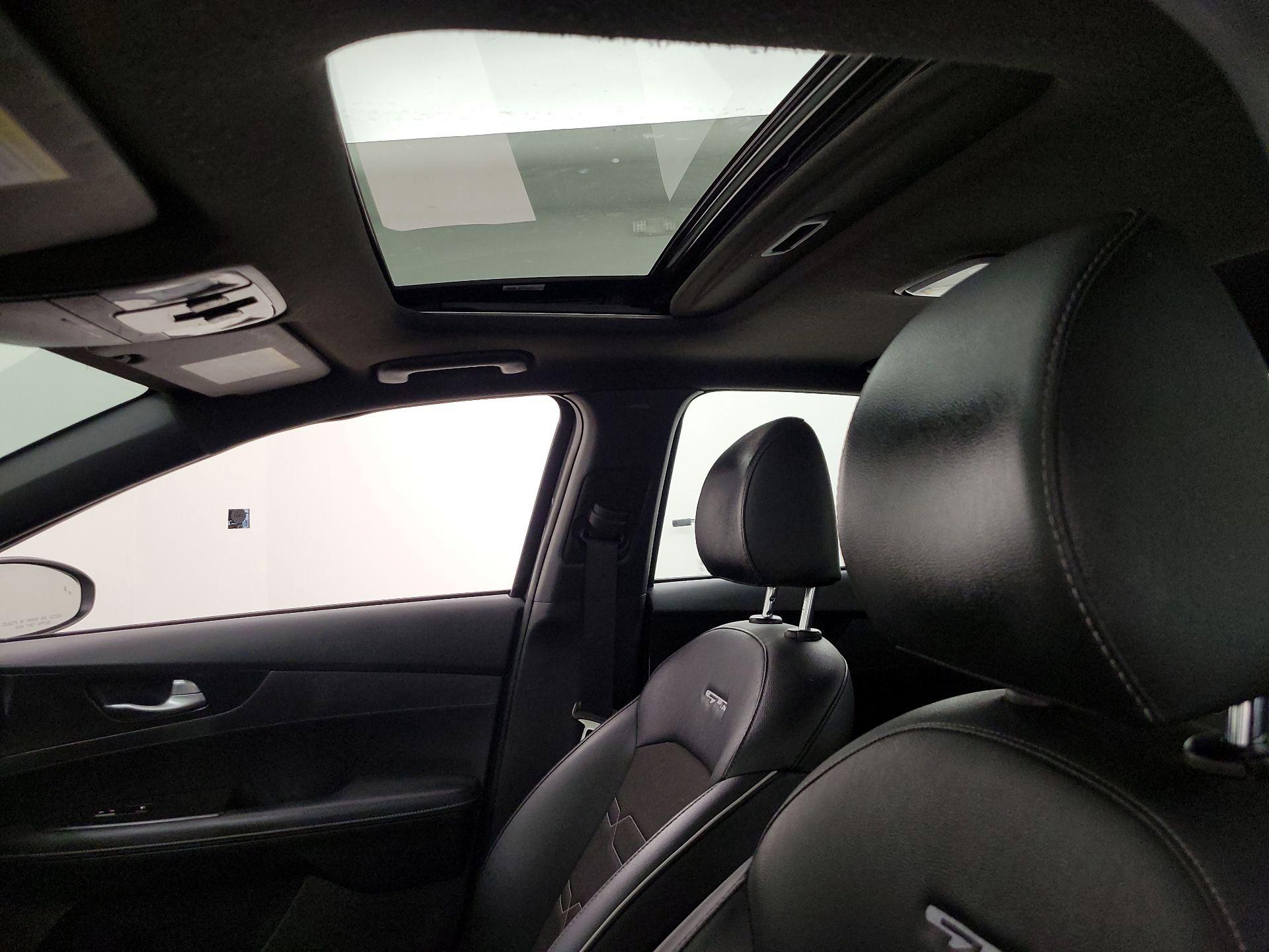 Thumbnail: 2023 Kia Forte - 20