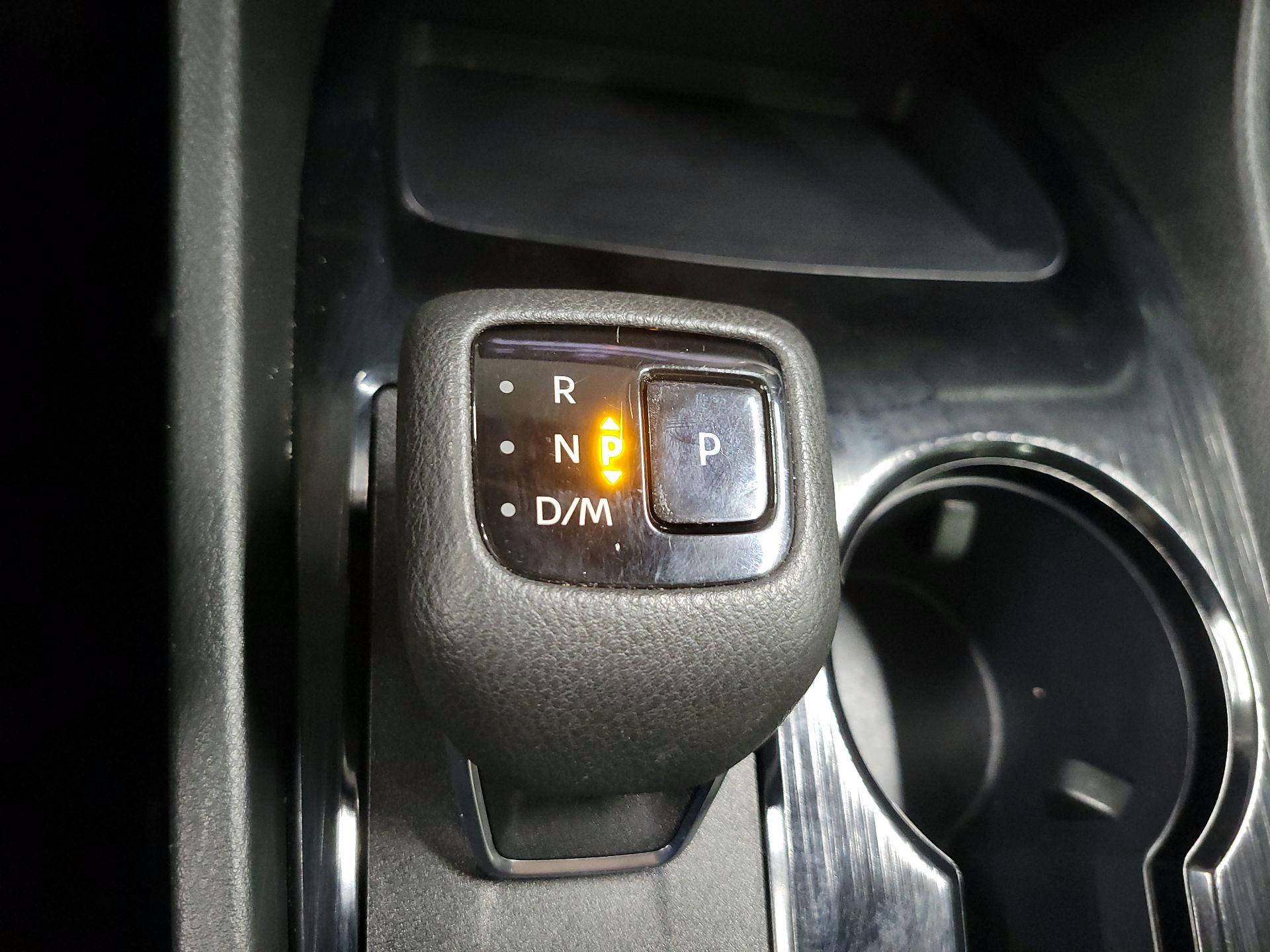 Thumbnail: 2023 Nissan Rogue - 17