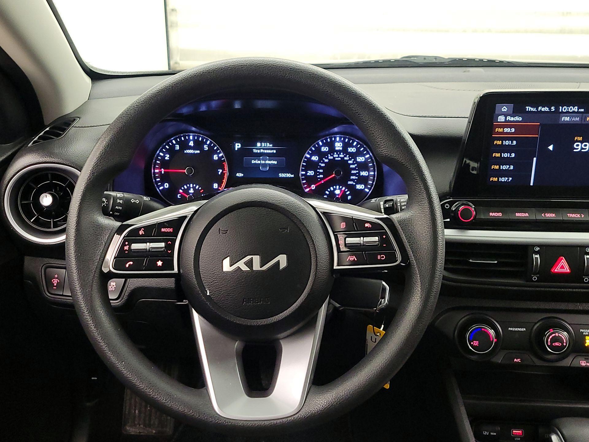 Thumbnail: 2024 Kia Forte - 10