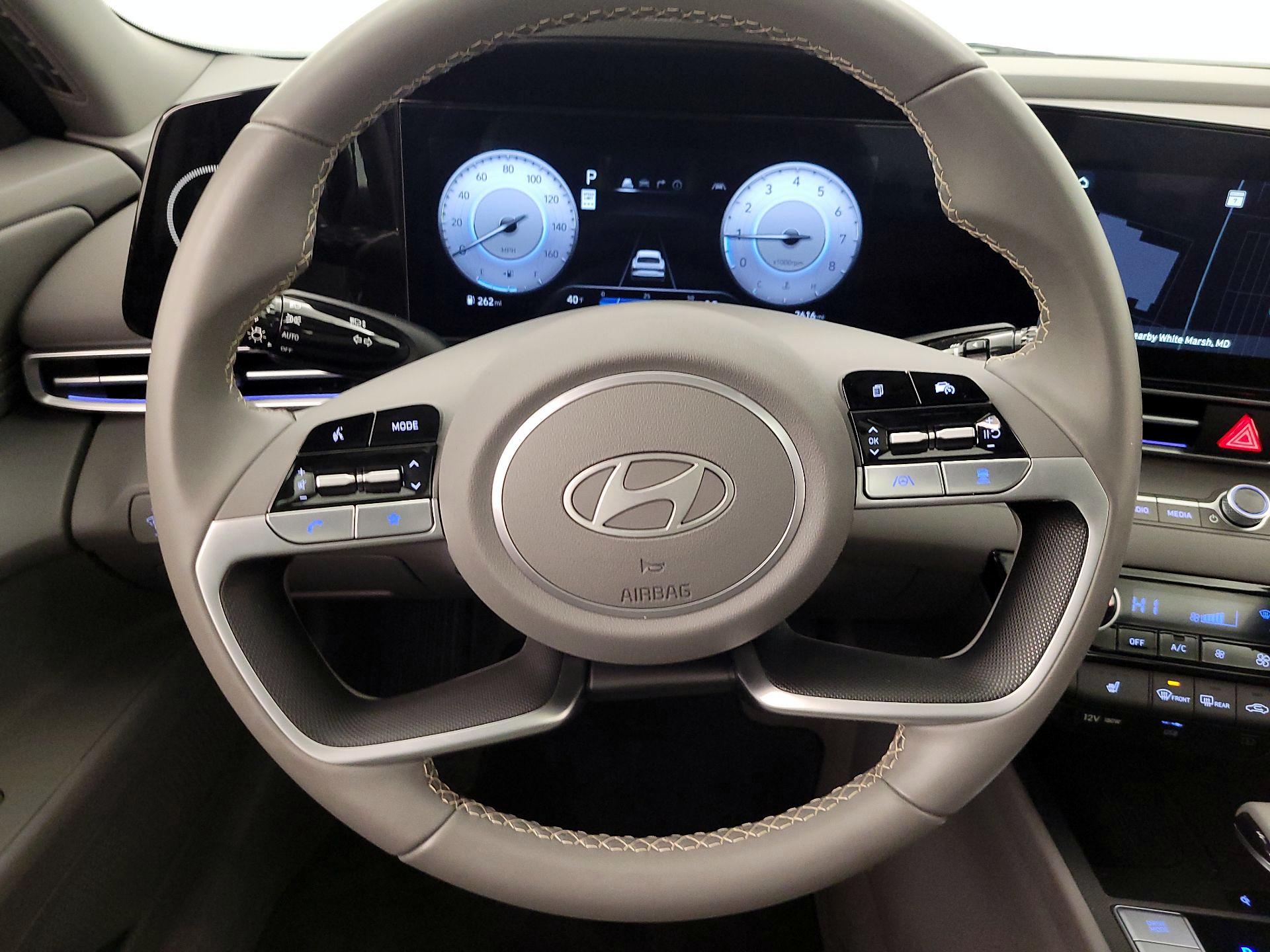 Thumbnail: 2025 Hyundai Elantra - 10