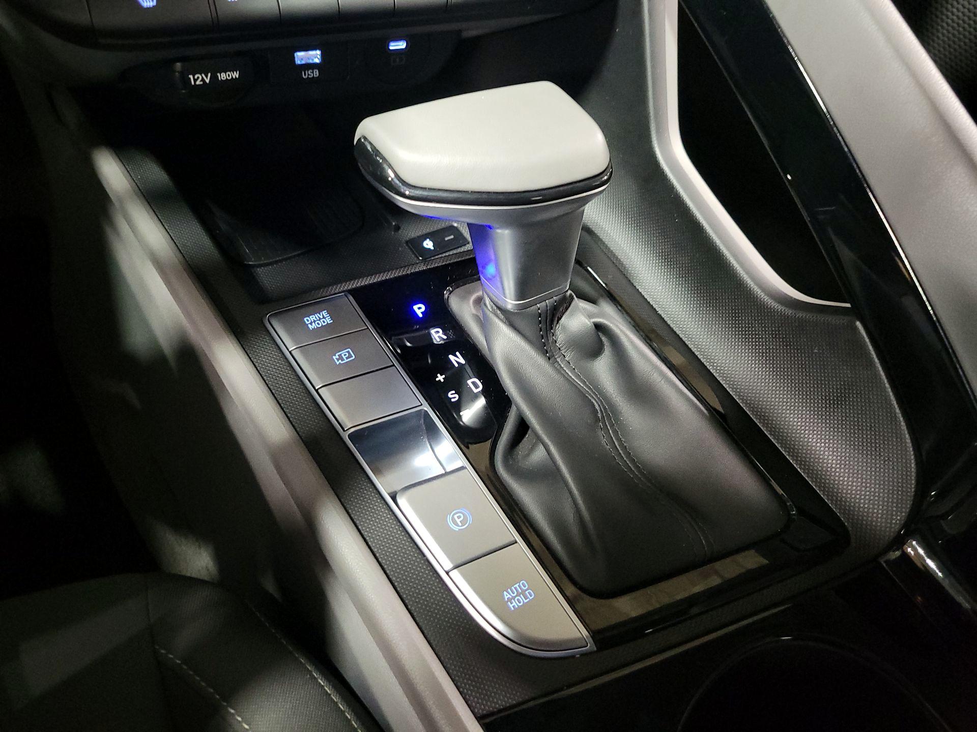 Thumbnail: 2025 Hyundai Elantra - 18