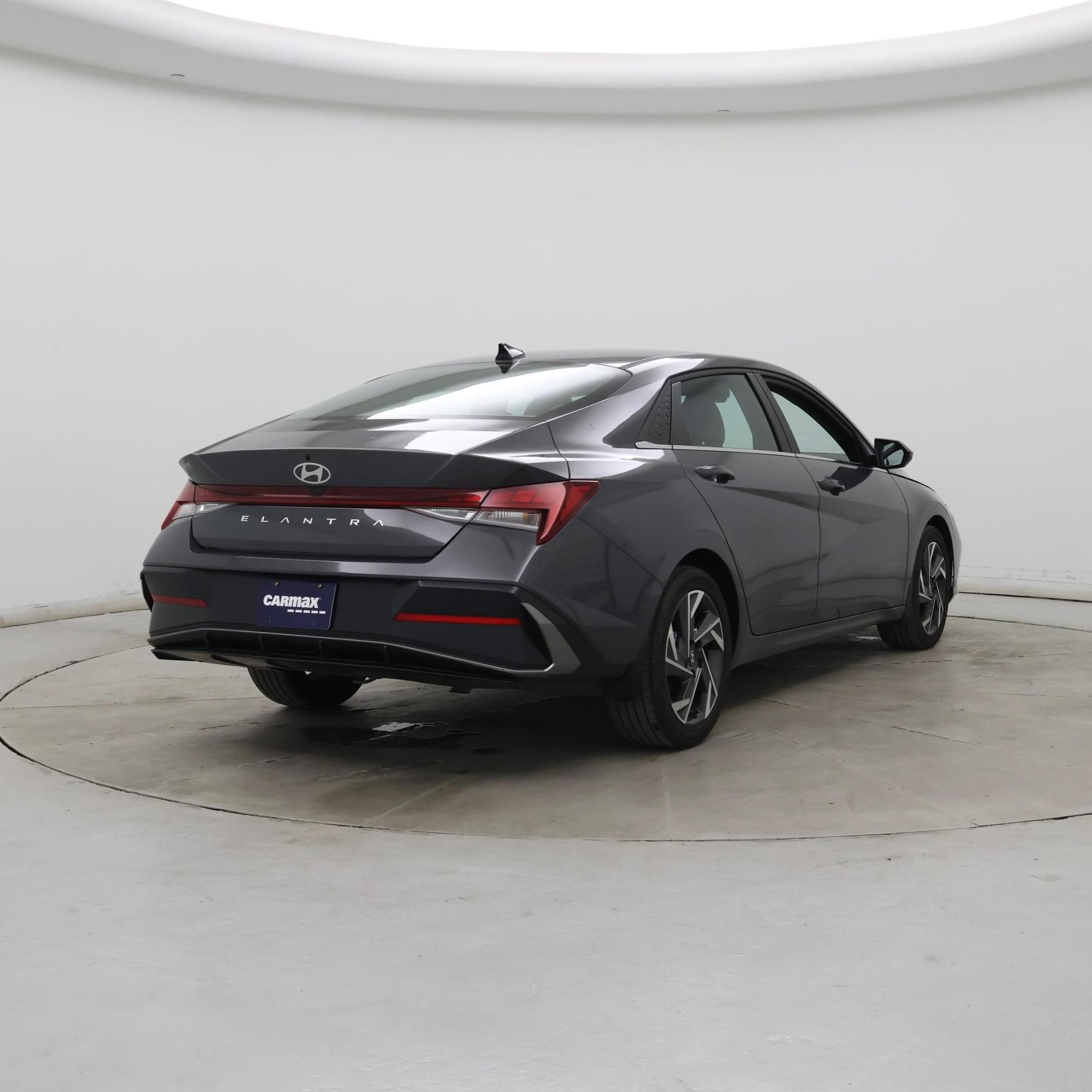 Thumbnail: 2025 Hyundai Elantra - 8