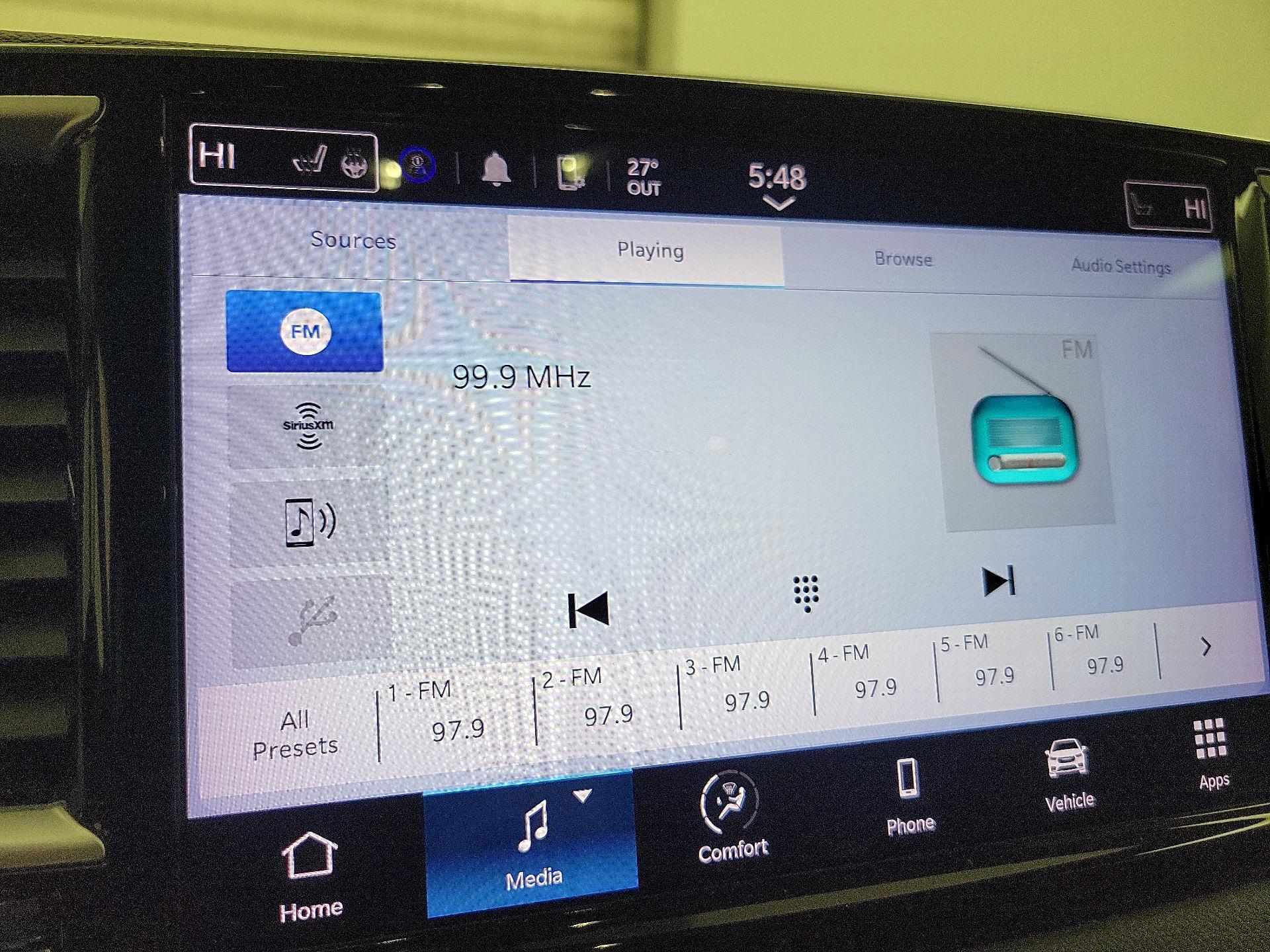 Thumbnail: 2023 Chrysler Pacifica - 15