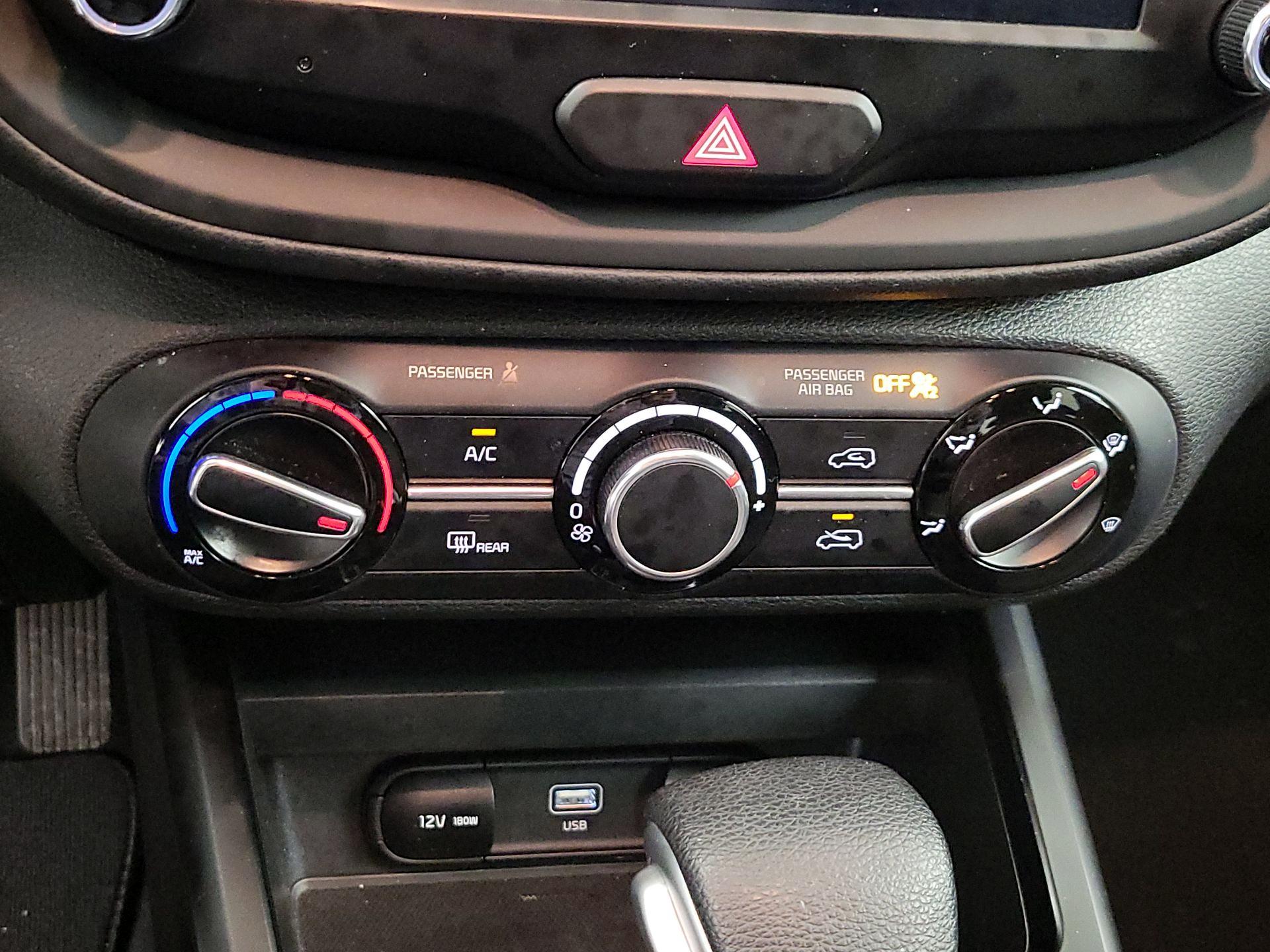 Thumbnail: 2024 Kia Soul - 16