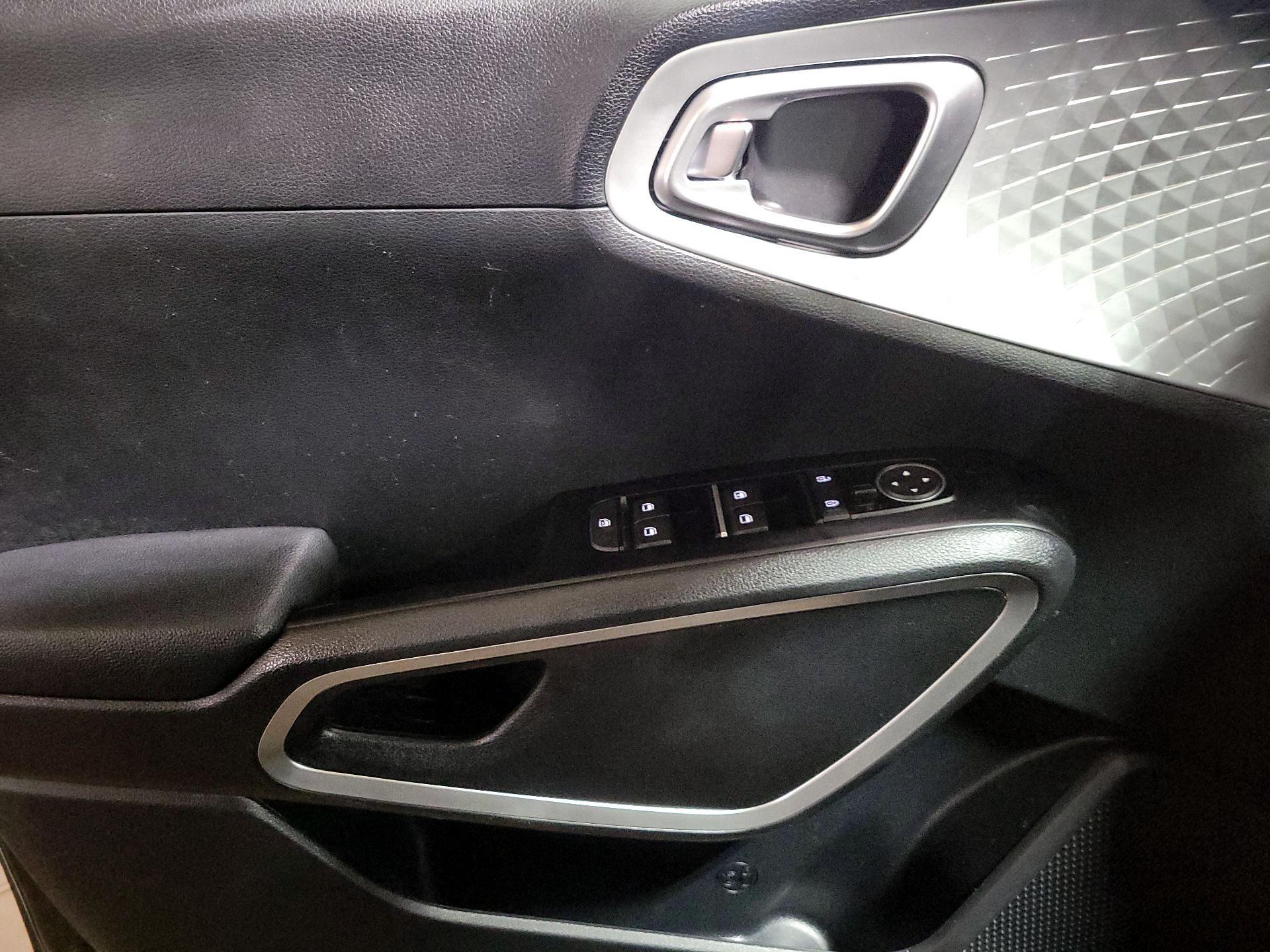 Thumbnail: 2024 Kia Soul - 12