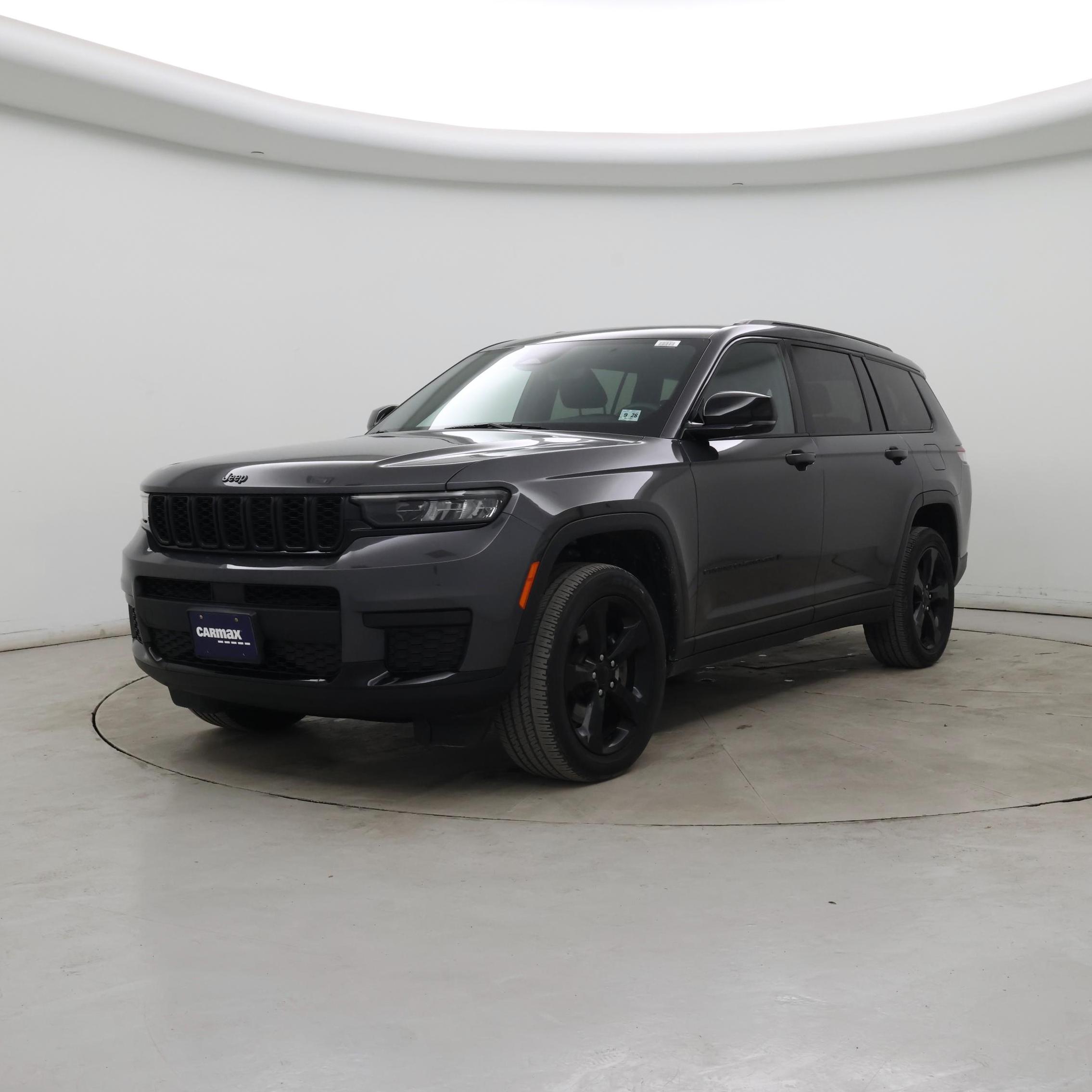 Thumbnail: 2023 Jeep Grand Cherokee L - 4