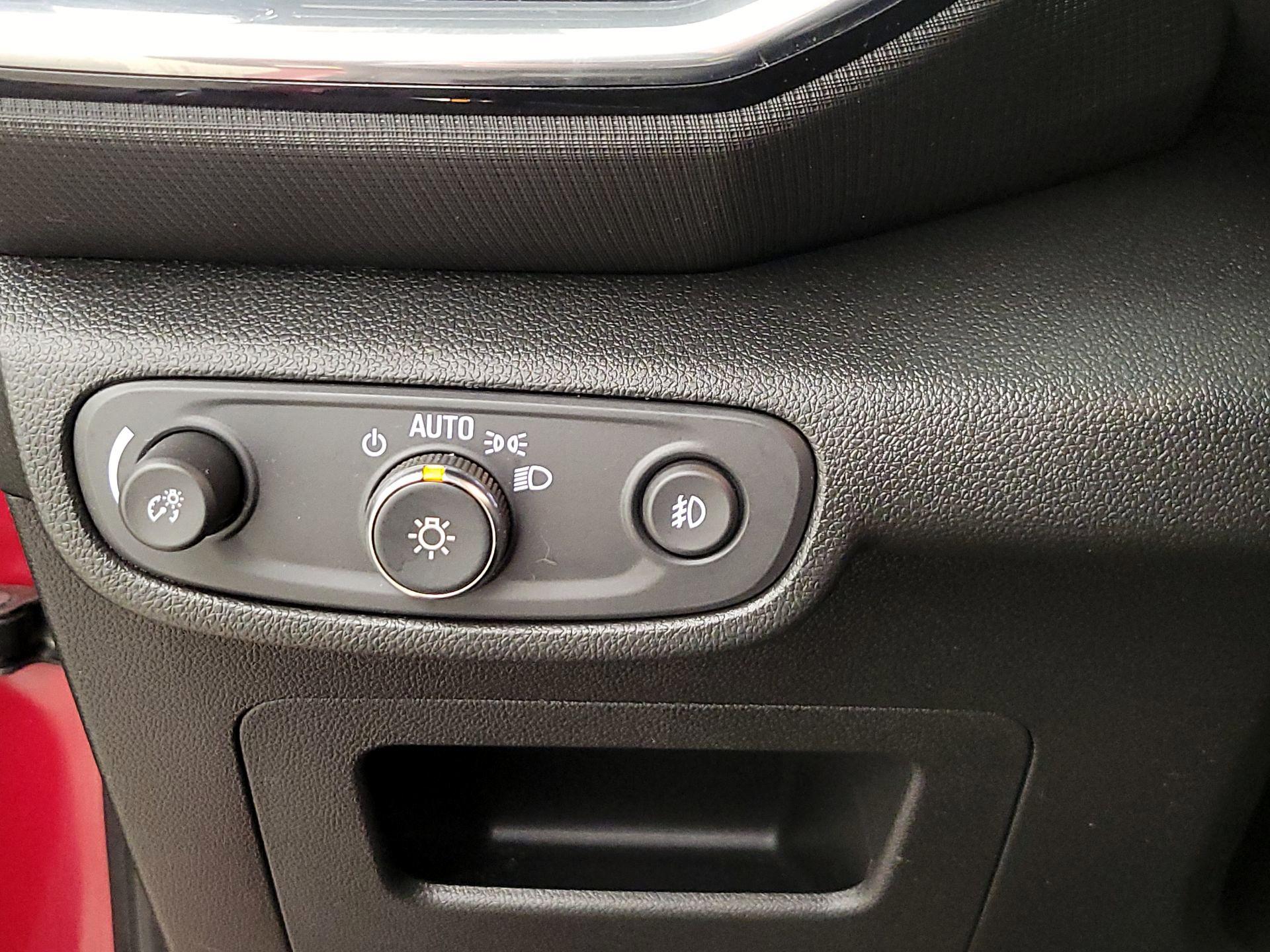 Thumbnail: 2021 Chevrolet TrailBlazer - 13