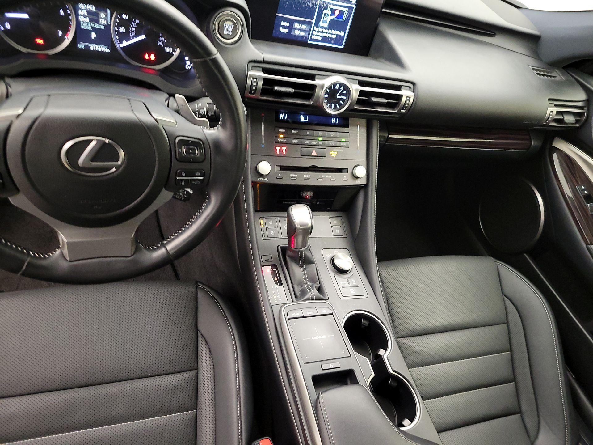 Thumbnail: 2022 Lexus RC - 9