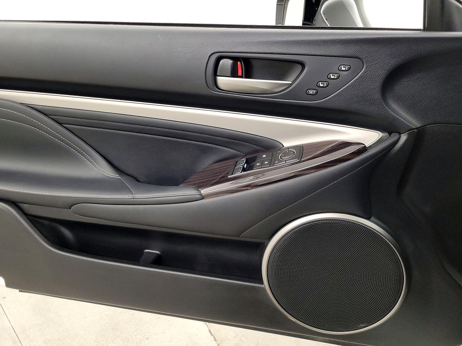 Thumbnail: 2022 Lexus RC - 12