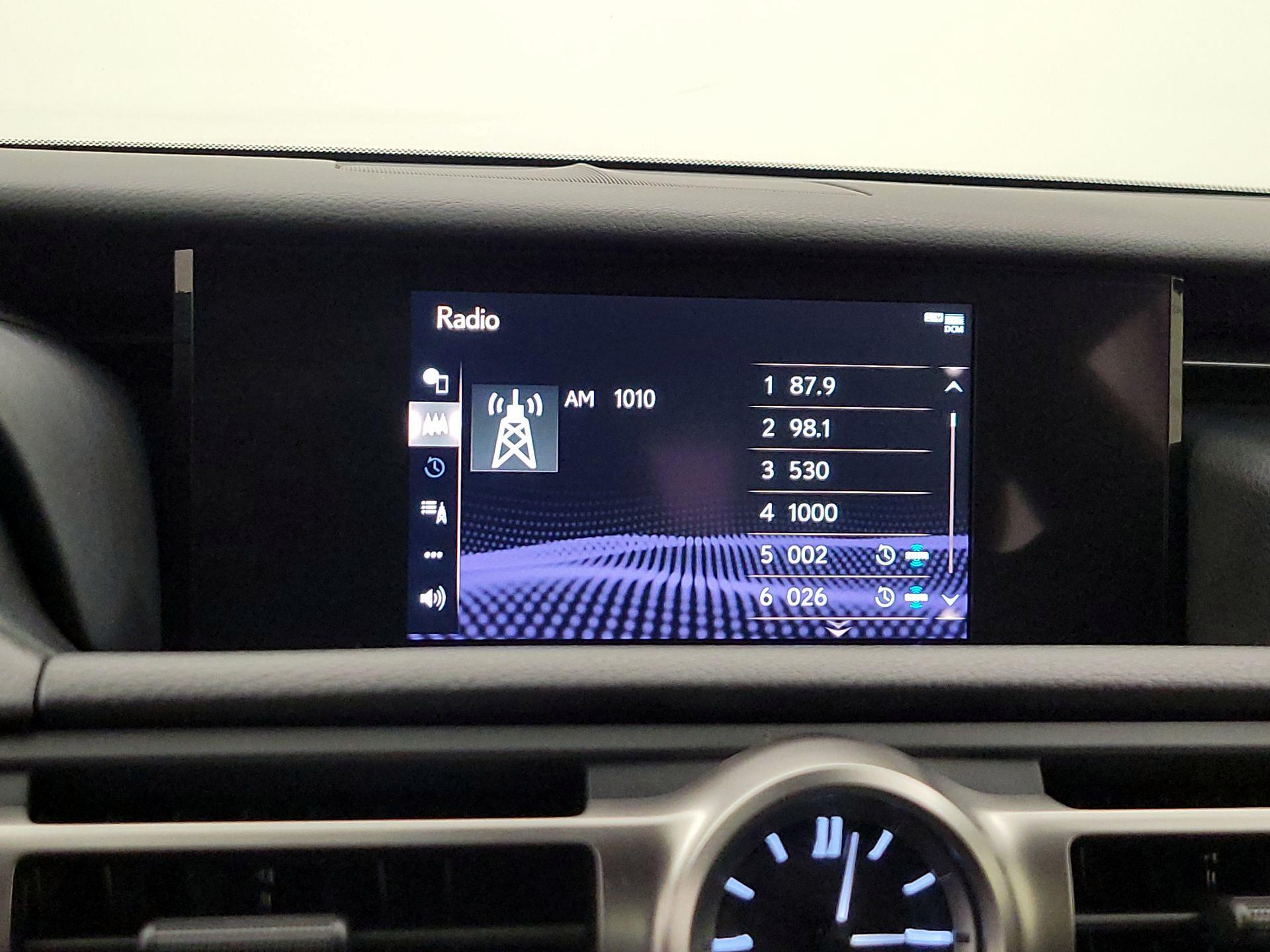 Thumbnail: 2022 Lexus RC - 15