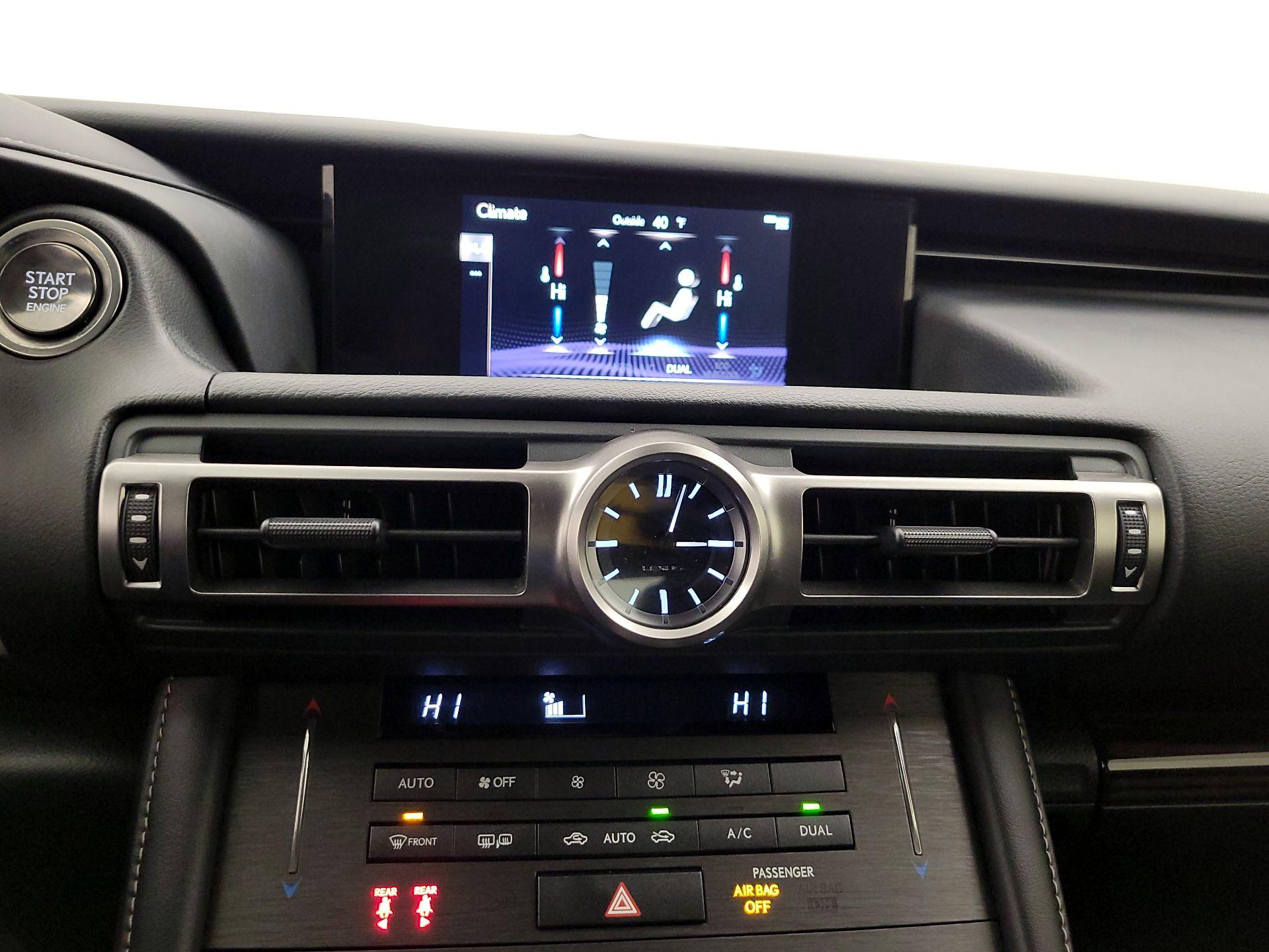 Thumbnail: 2022 Lexus RC - 16