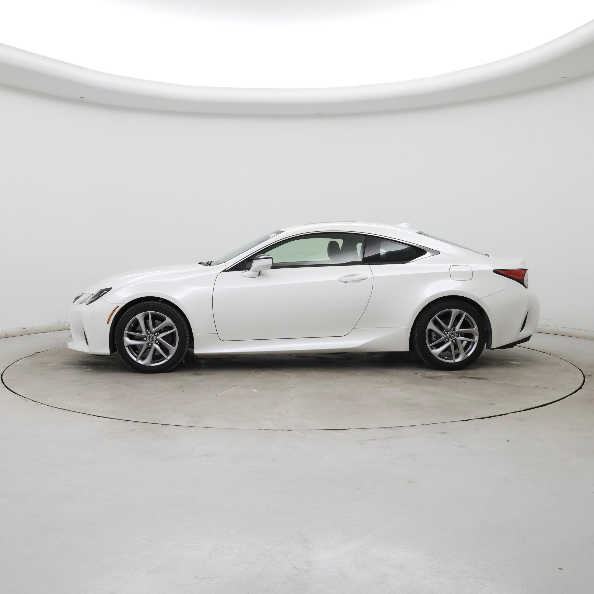 Thumbnail: 2022 Lexus RC - 3