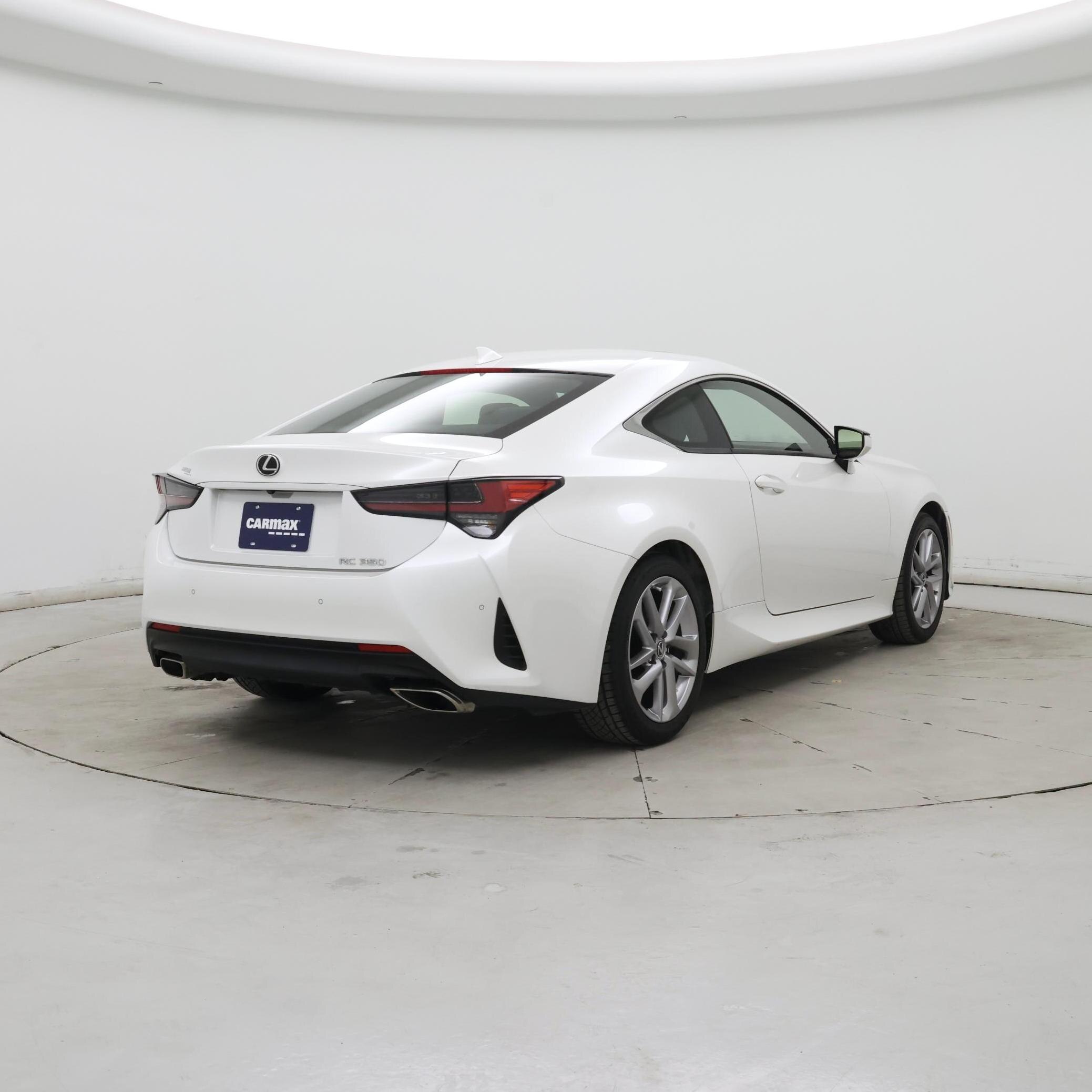 Thumbnail: 2022 Lexus RC - 8