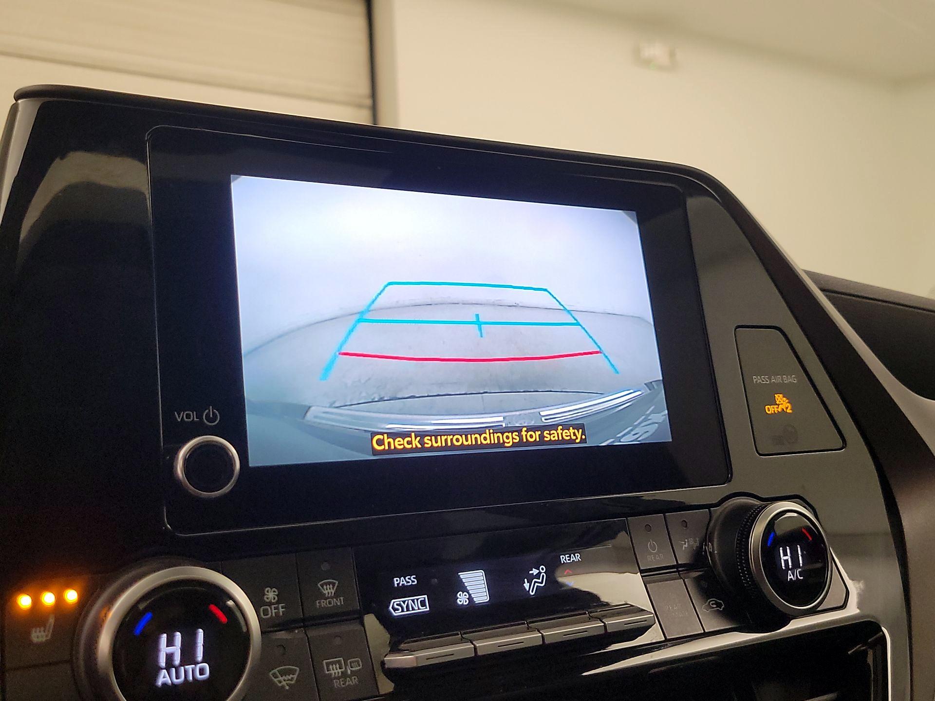 Thumbnail: 2024 Toyota Highlander - 14