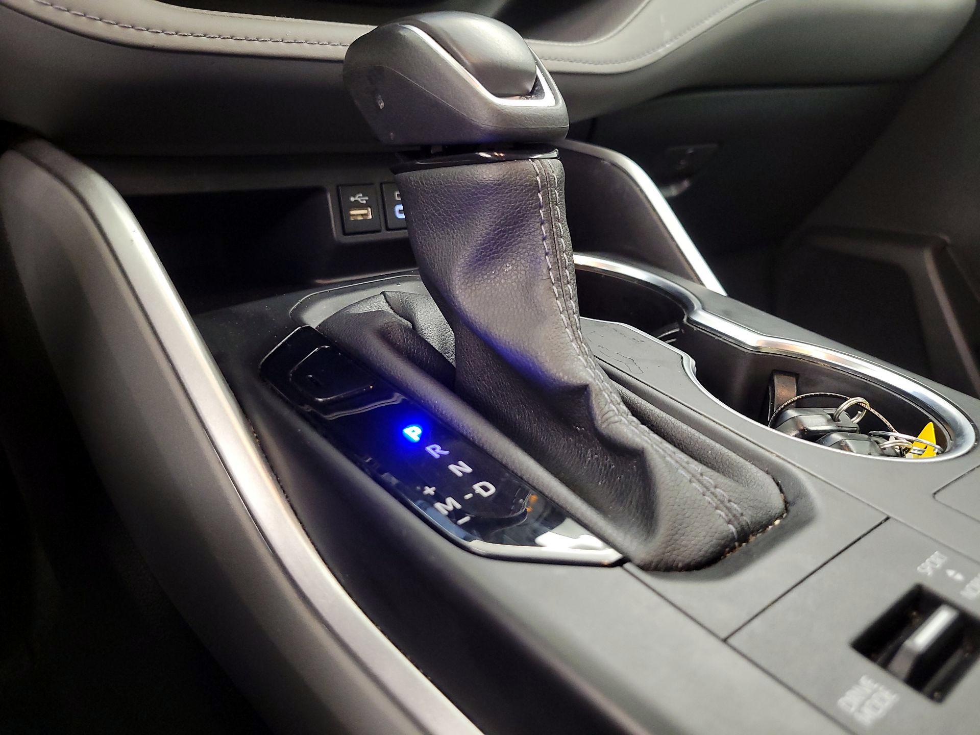 Thumbnail: 2024 Toyota Highlander - 17